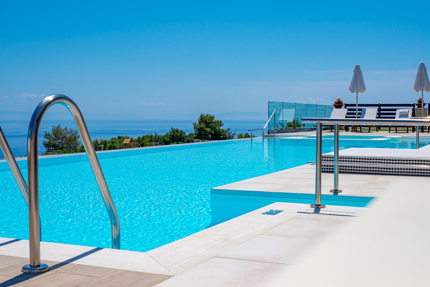 Lamar Private Luxury