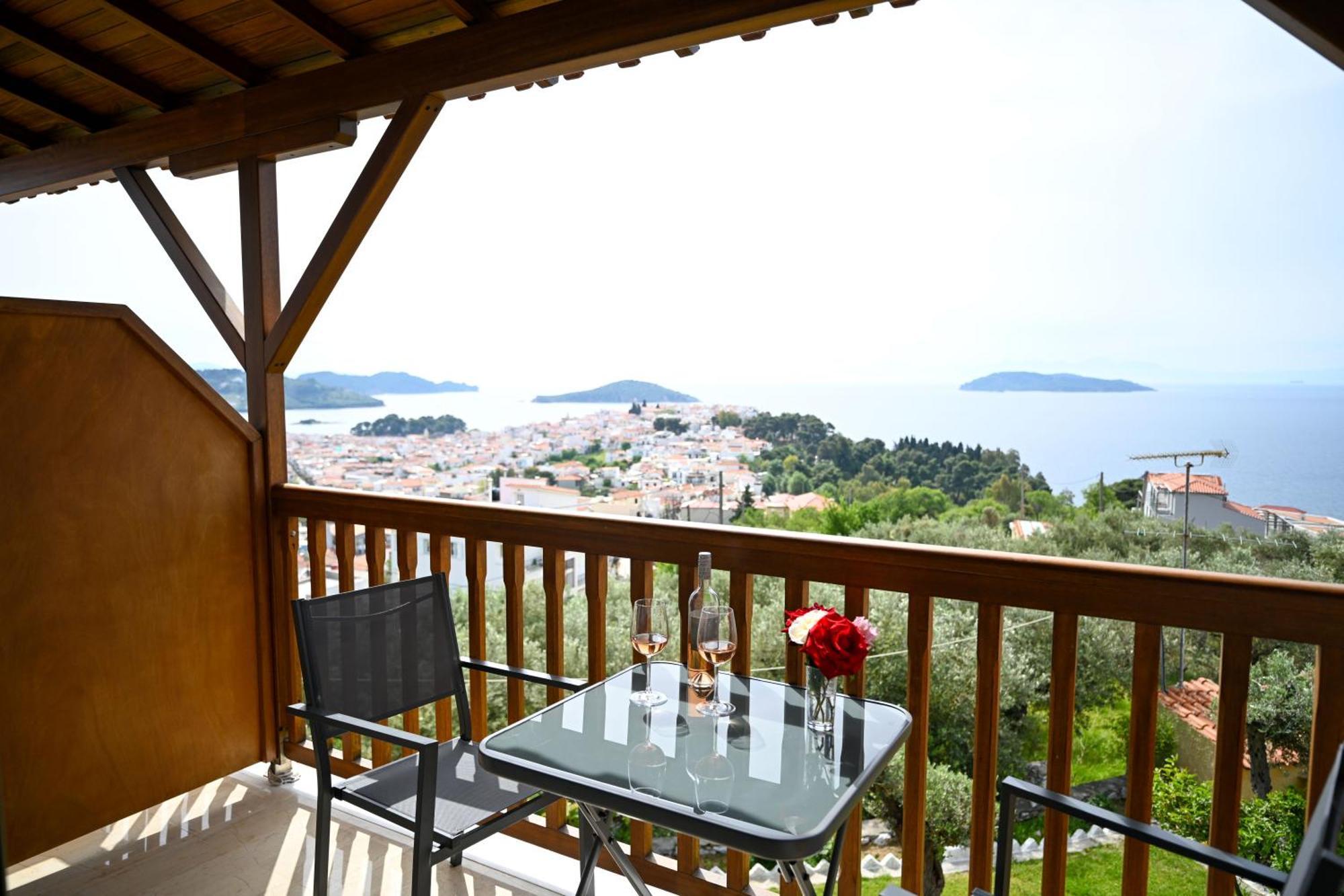 Makis Sea View