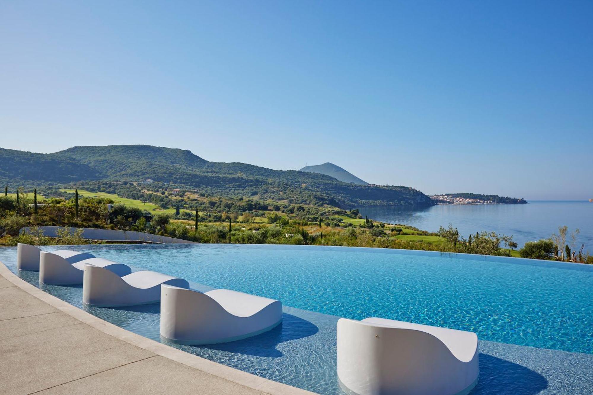 Hotel Mandarin Oriental, Costa Navarino 5*