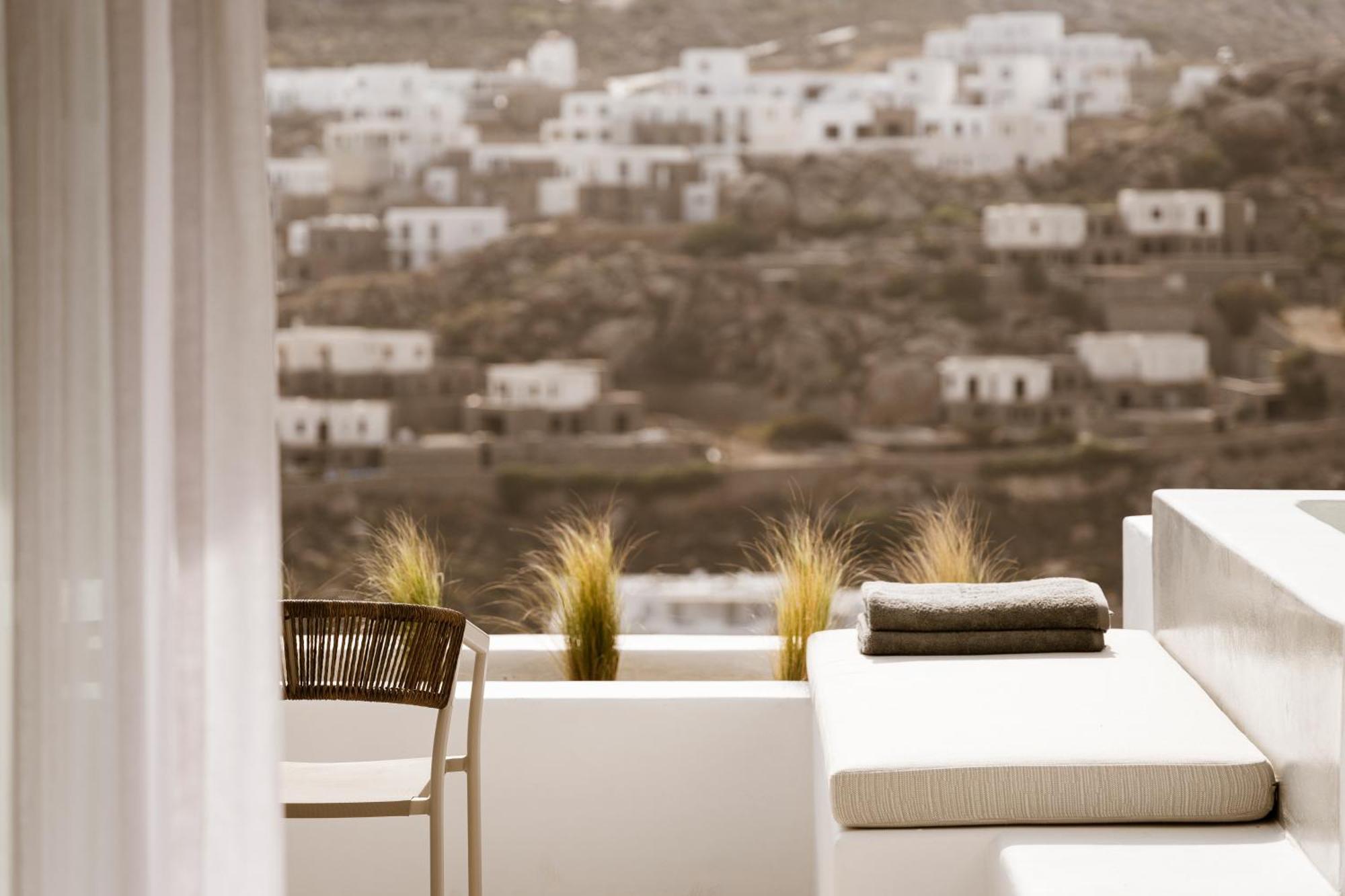 Mykonos Flow - Super Paradise Beach (Mykonos)
