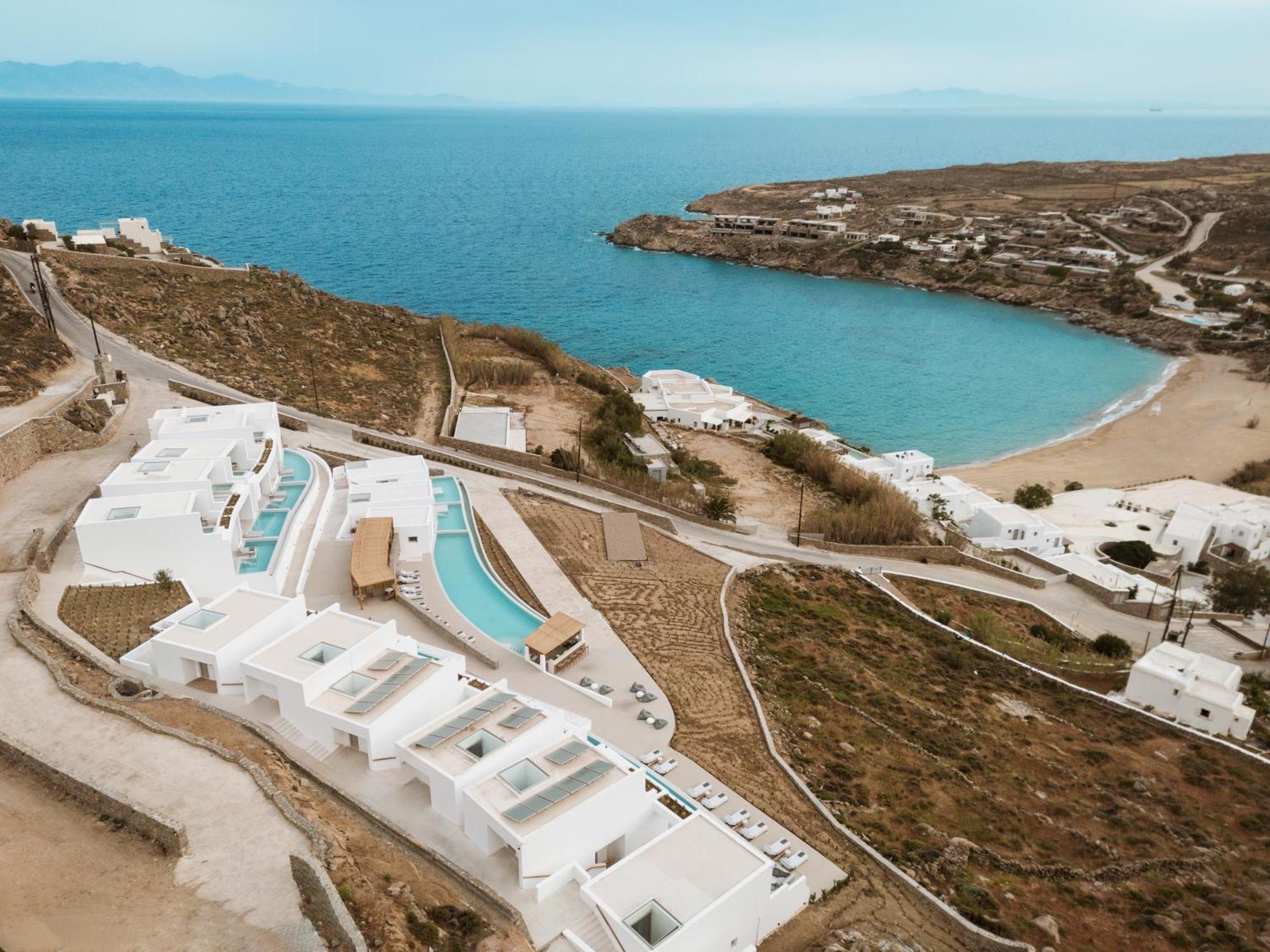 Mykonos Flow - Super Paradise Beach (Mykonos)