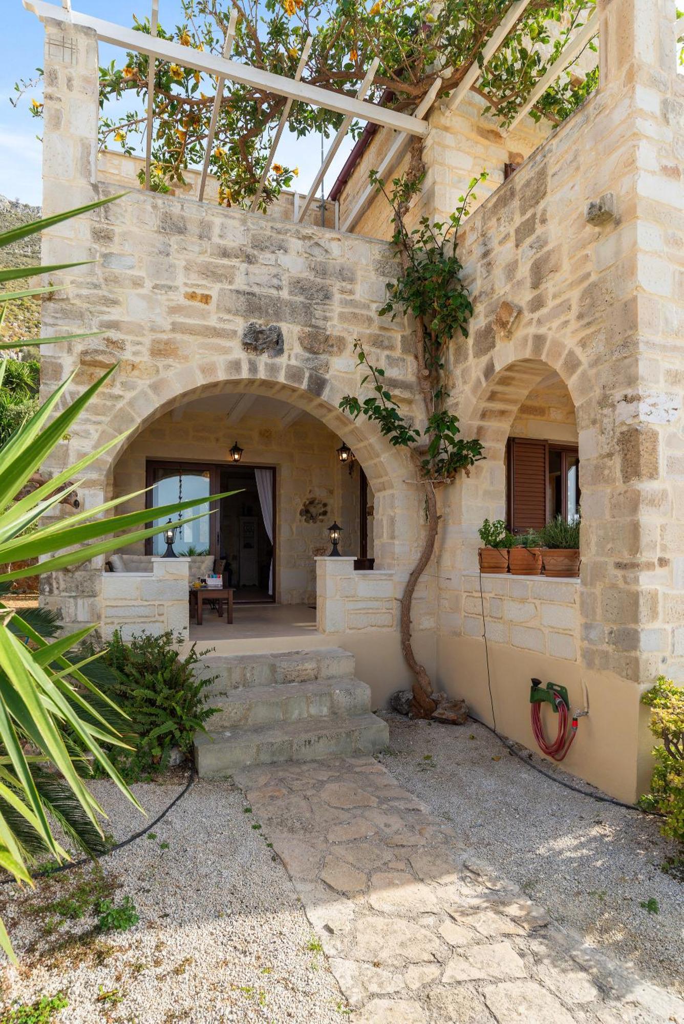 Euterpe Kokkino Chorion St George Retreat By Apokoronas-villas Kokkino Chorio