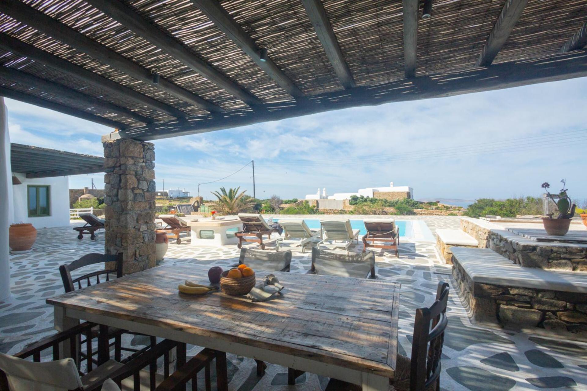 Apartment Irilia, Private Pool With Unrestricted Sea View *
