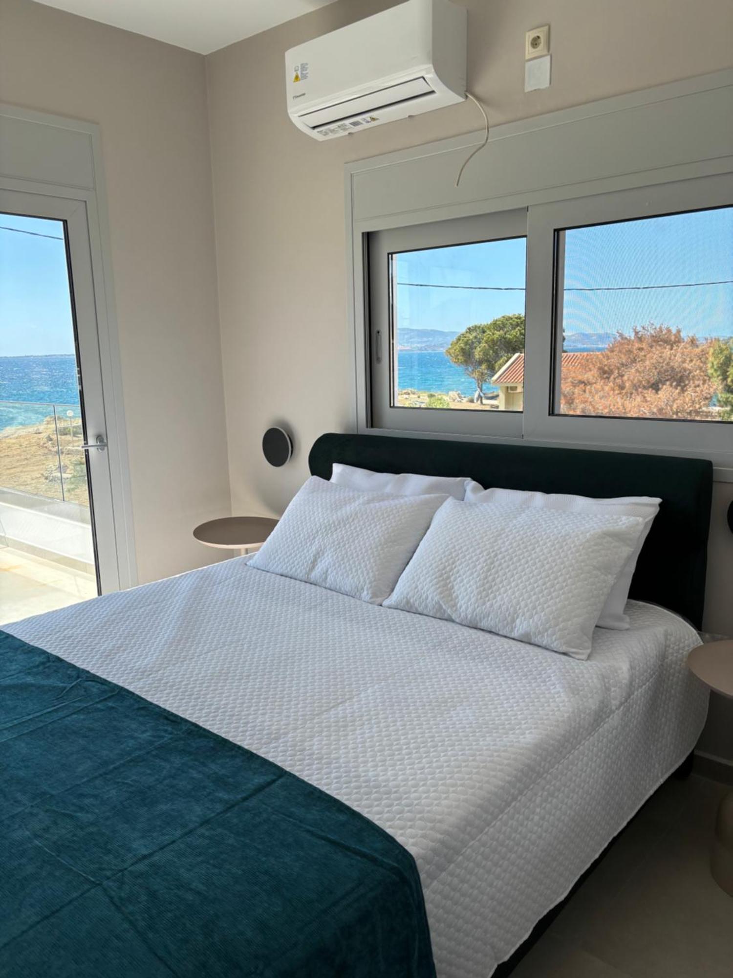 Villa White