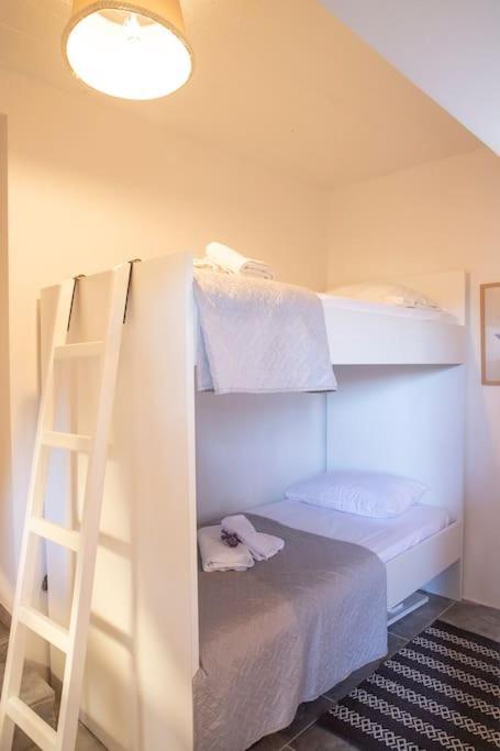Apartment Alexandras *