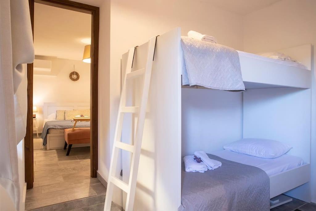 Apartment Alexandras