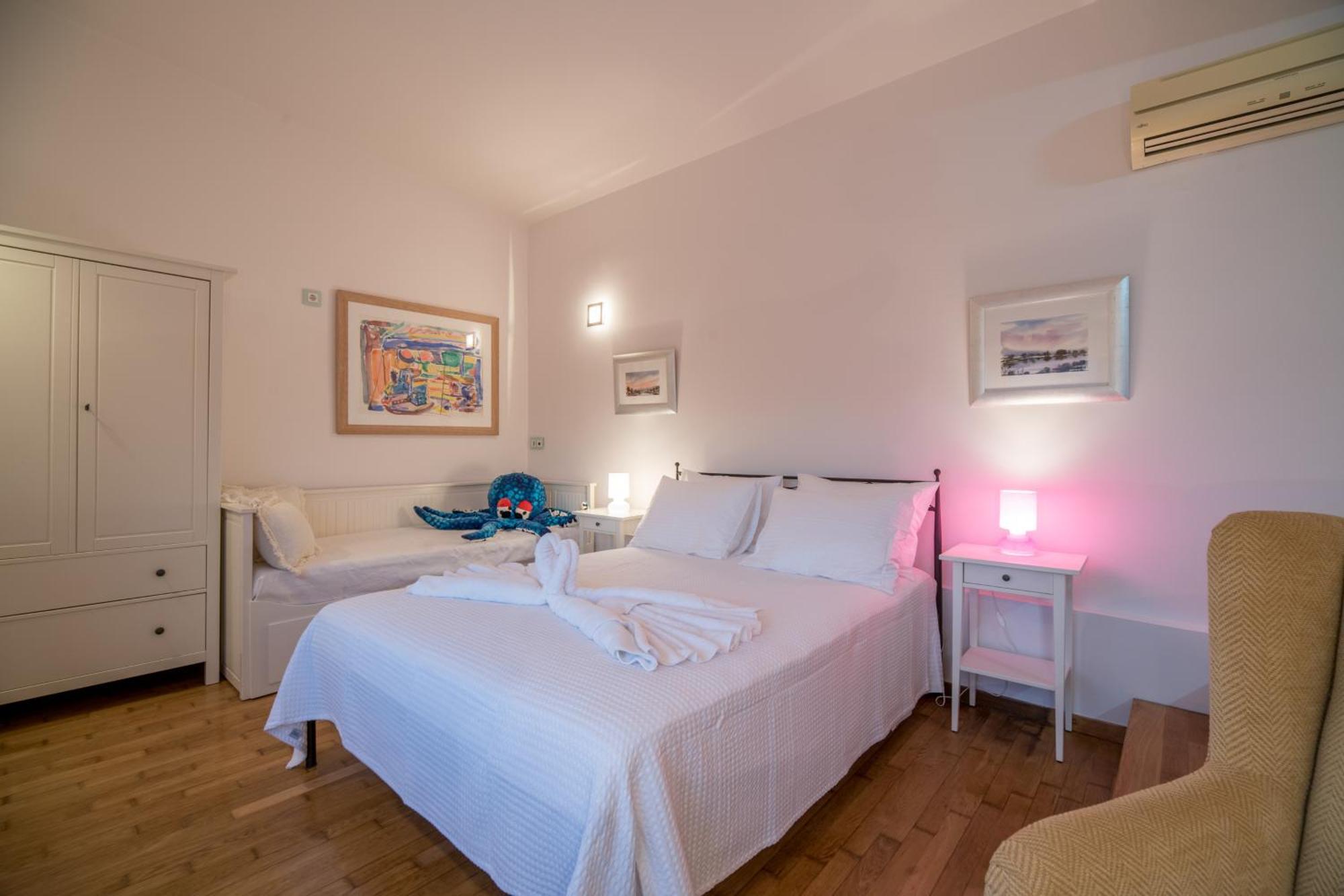 Sophia's Owl Flew Away Maisonette Sitia (Crete)