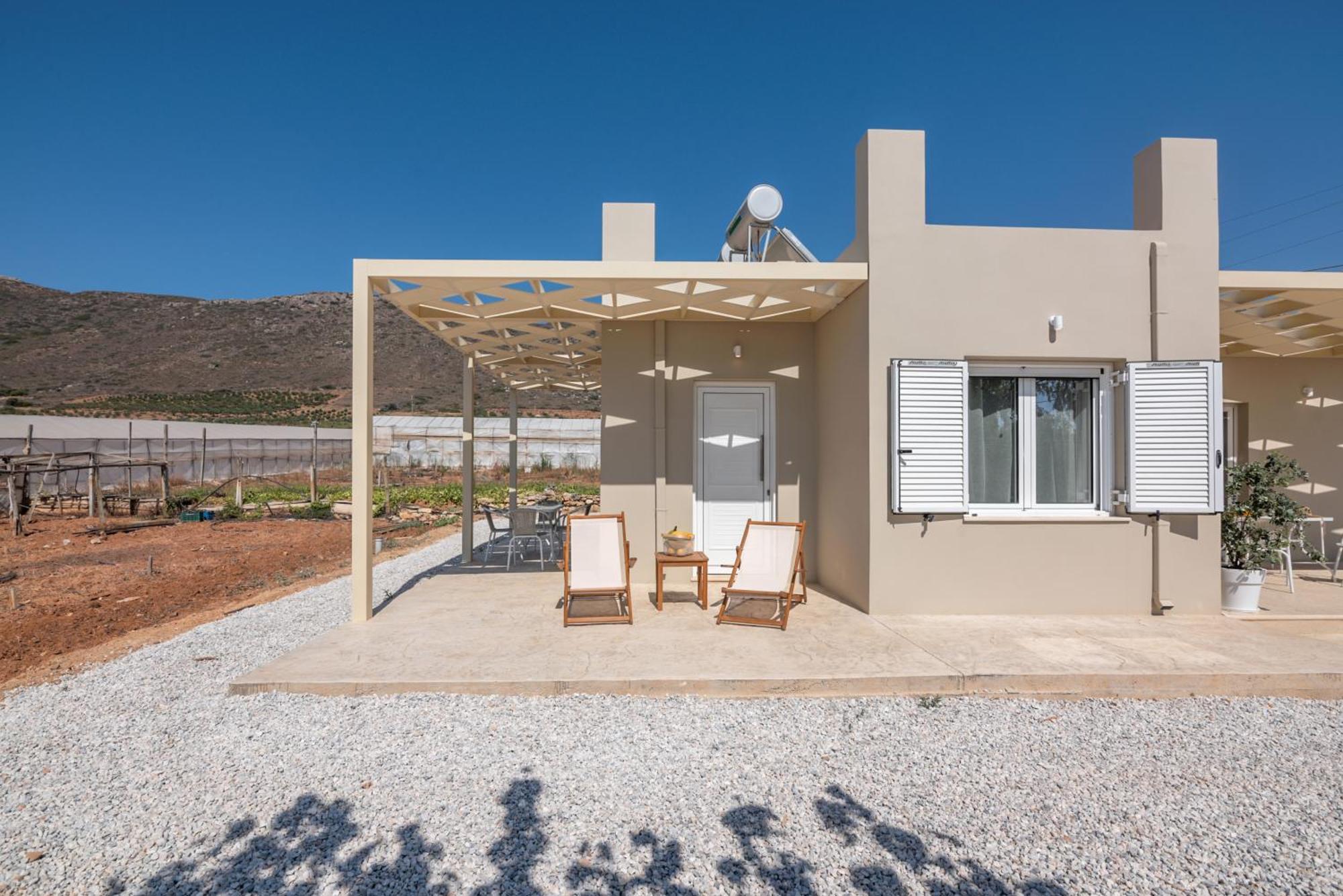 Apartment Koutris 1 *