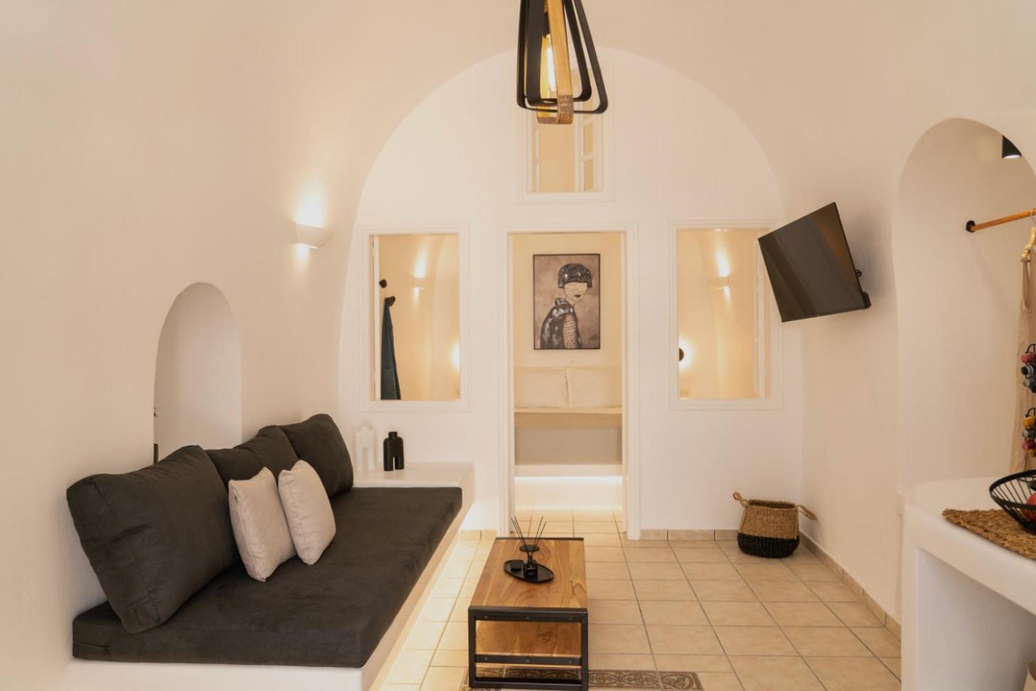 The Wine Cellar House By A Terre Cave Fira (Santorini)