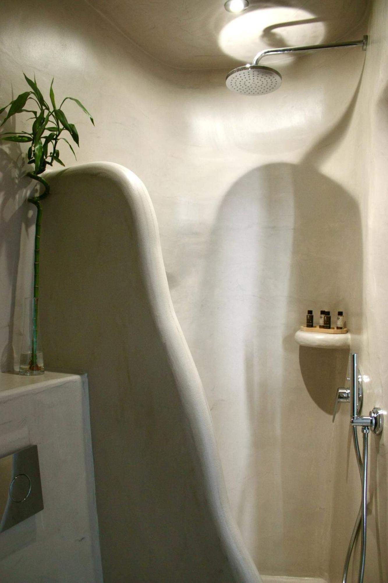 The Wine Cellar House By A Terre Cave Fira (Santorini)