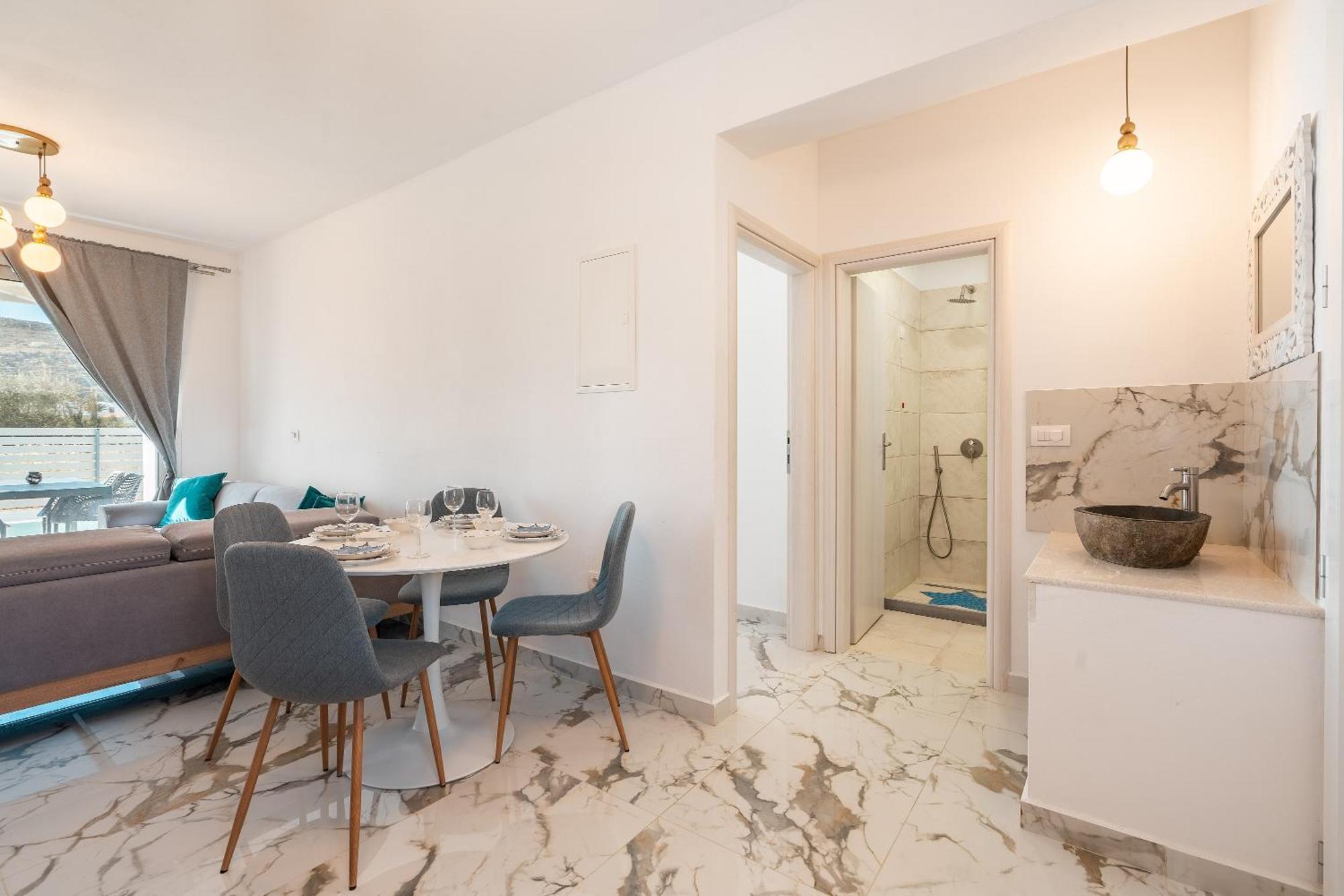 Villa Punta Mare 2