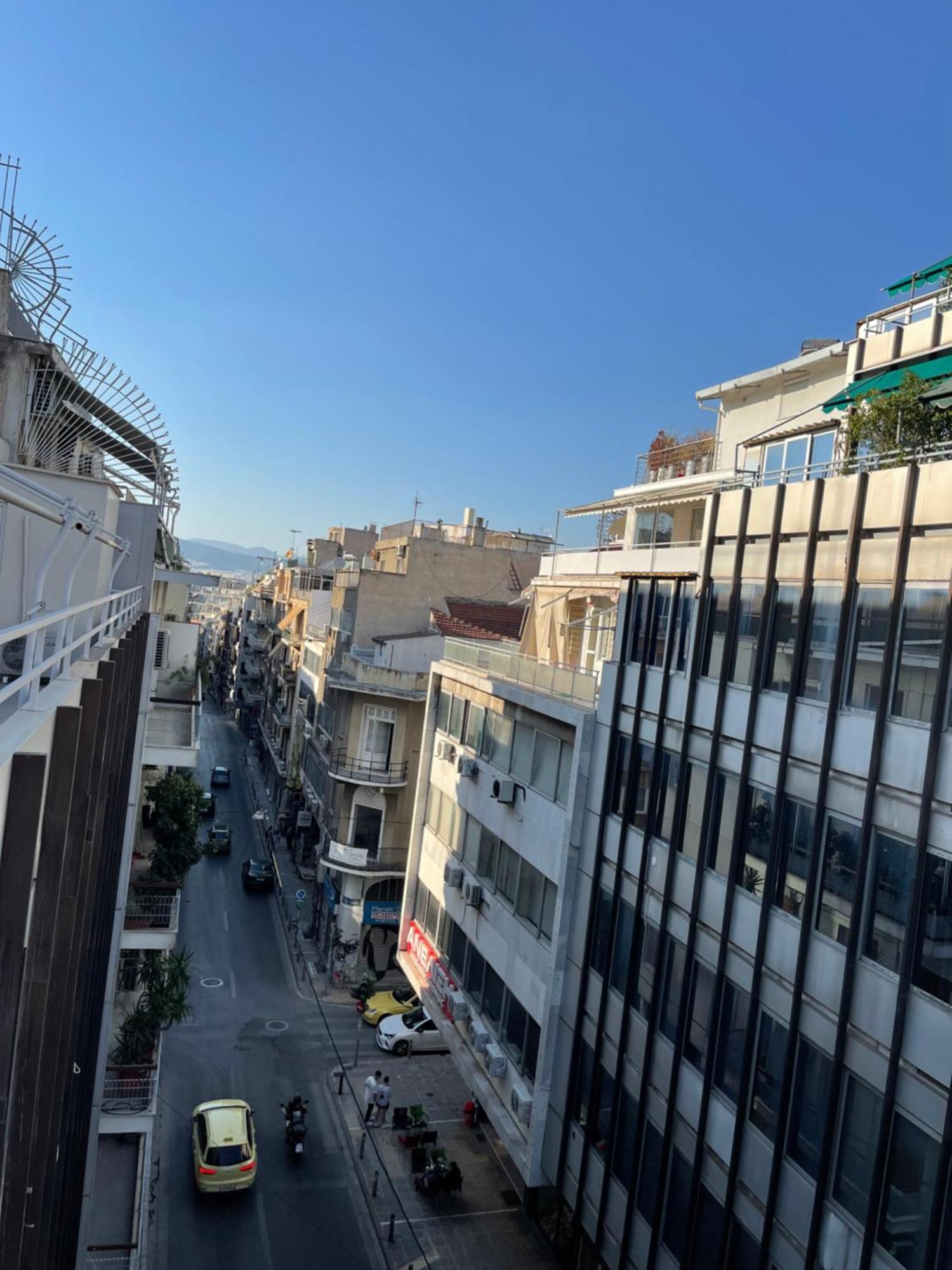 Apartment Athenian Modern 2bd Next To Metro And Archaeological Museum