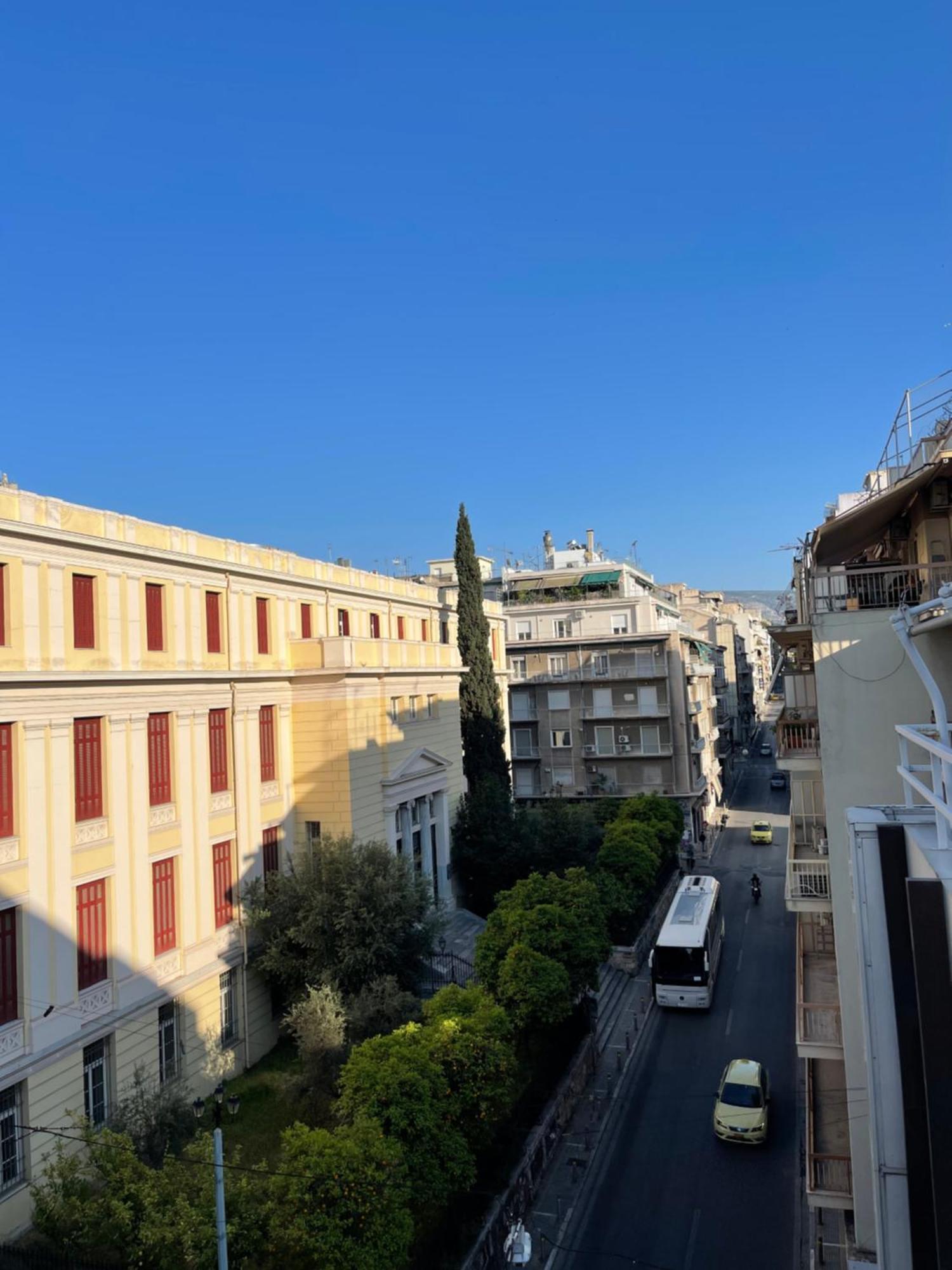 Apartment Athenian Modern 2bd Next To Metro And Archaeological Museum *