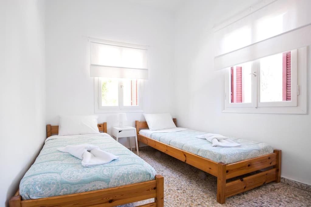 Holiday home Sea Breeze House