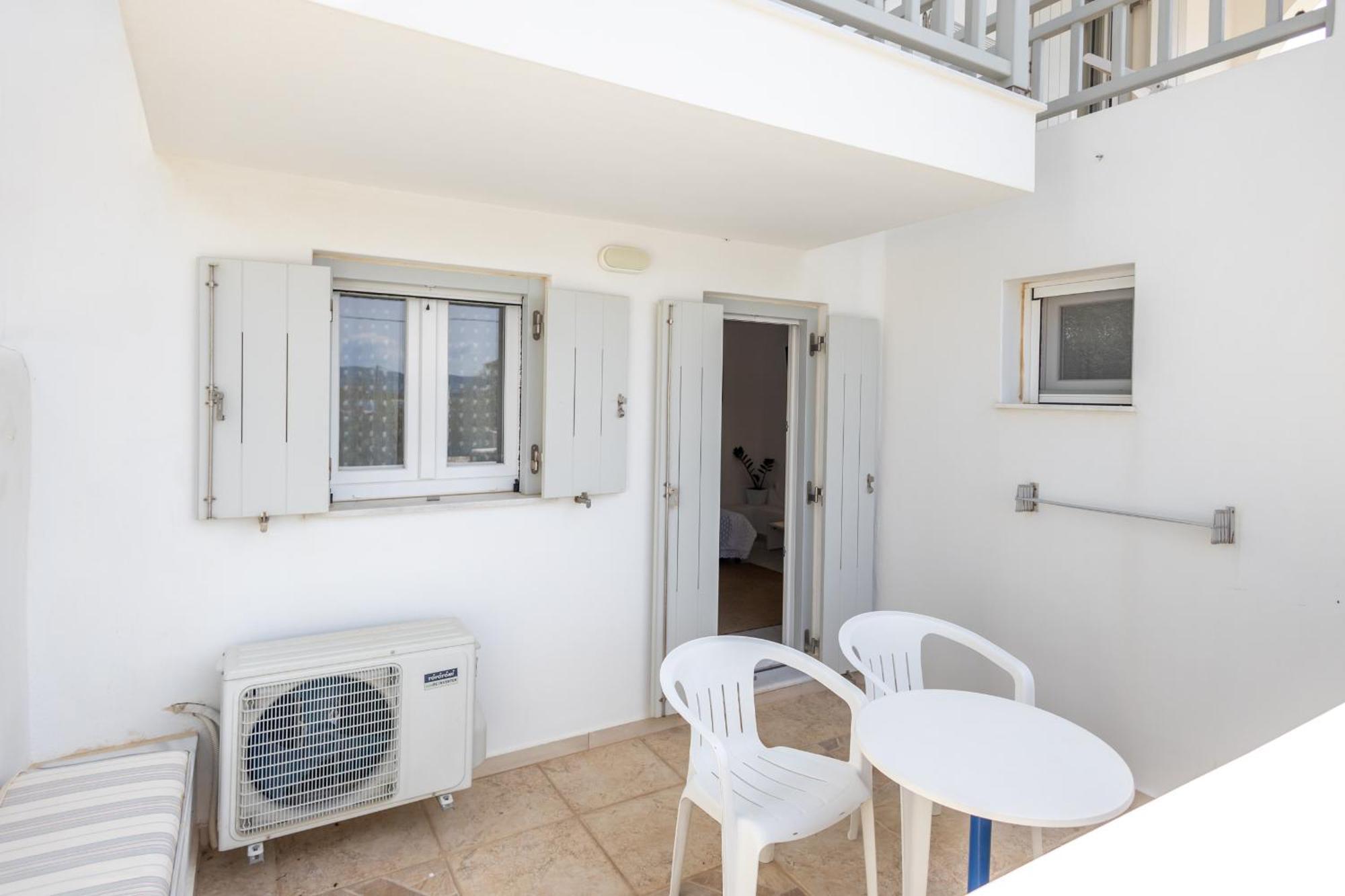 Apartment Lydia's West Aliki (Paros)