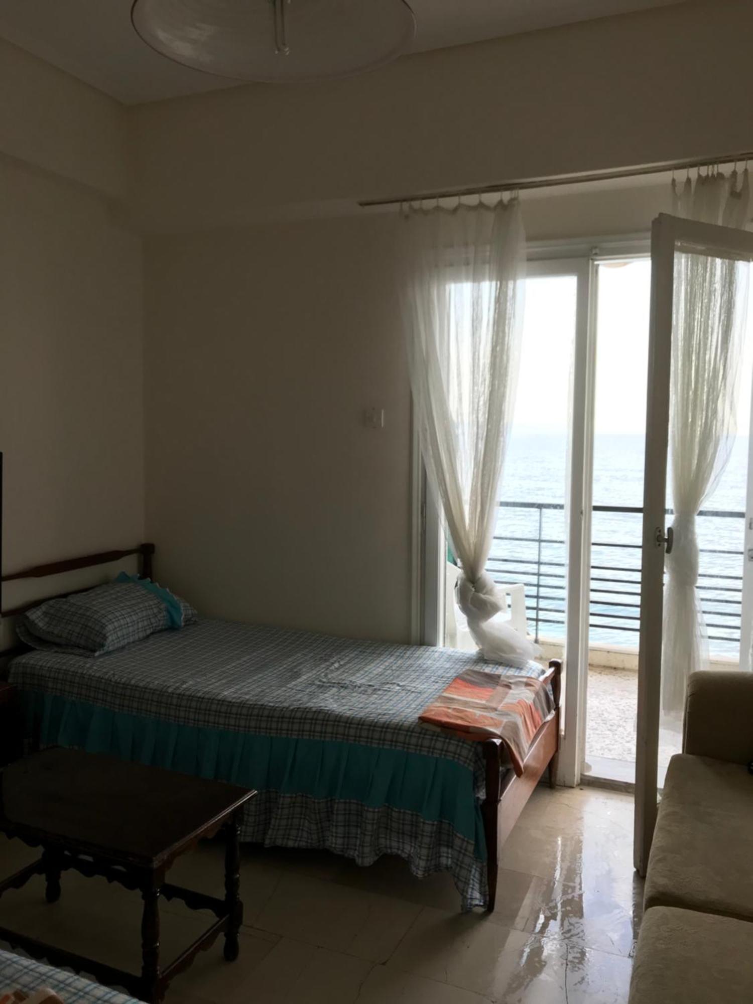 Apartment N N