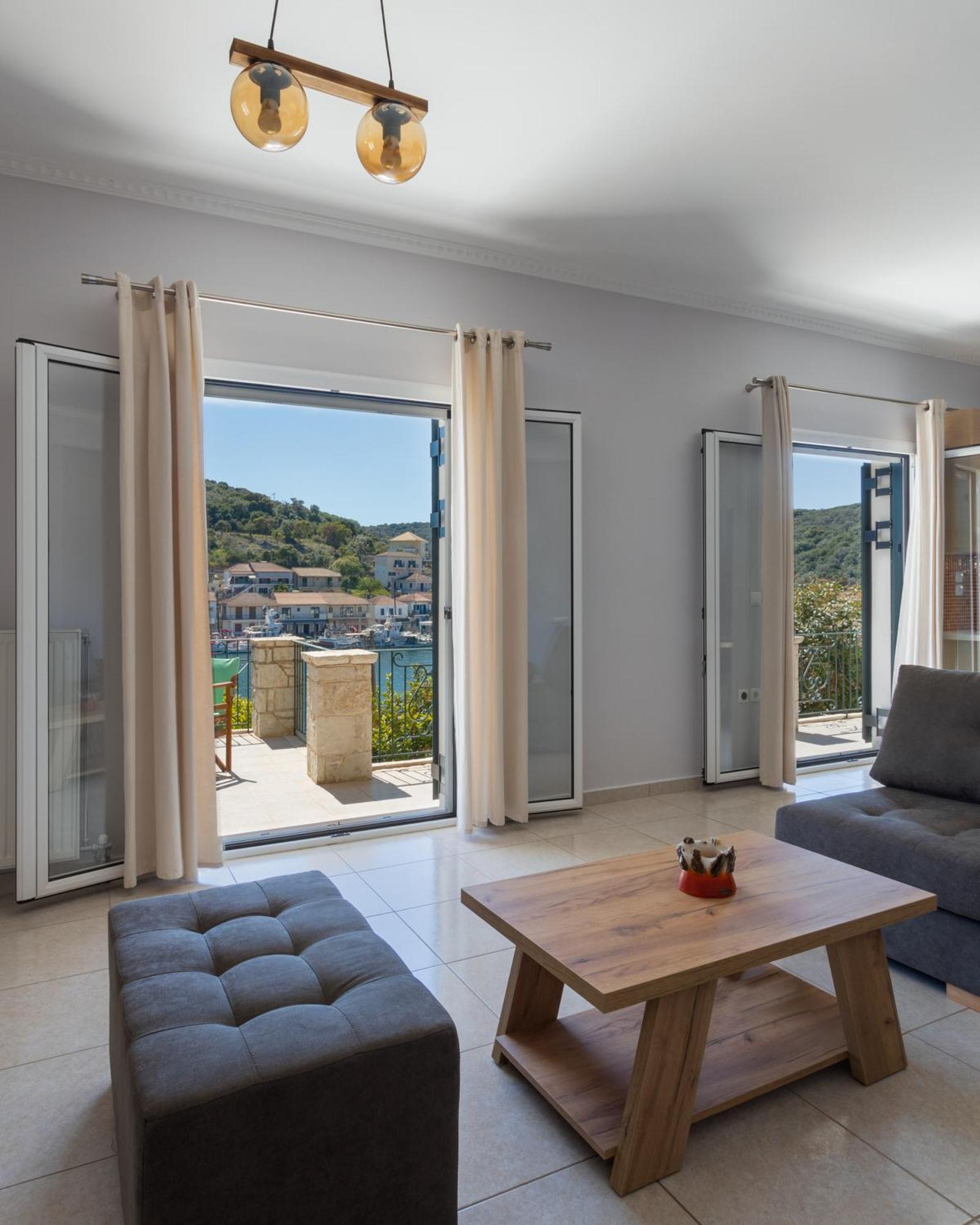 Apartment Plaka's House Katomerion