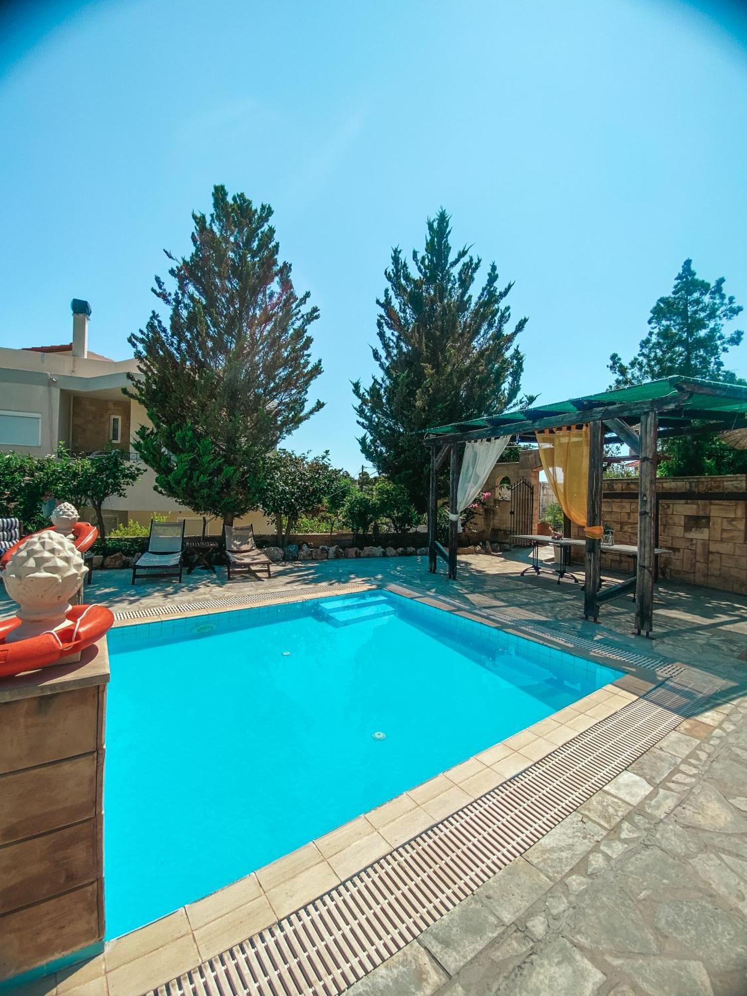 Theonia Villas Pefki (Rhodes)