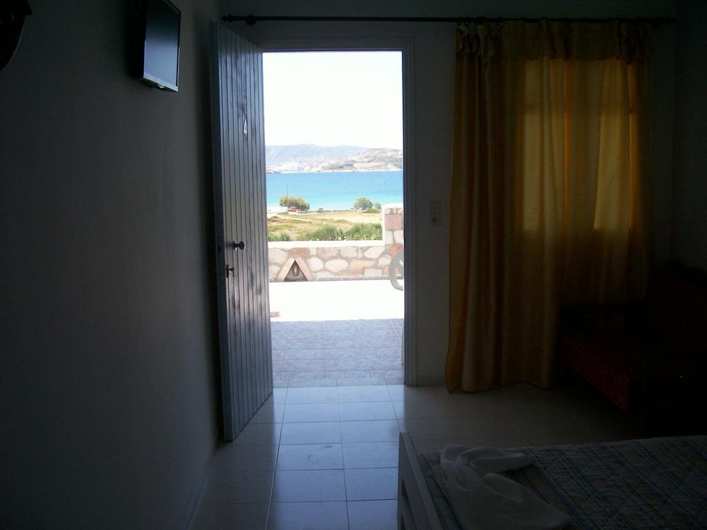 κalamitsi & Guest house Kimolos