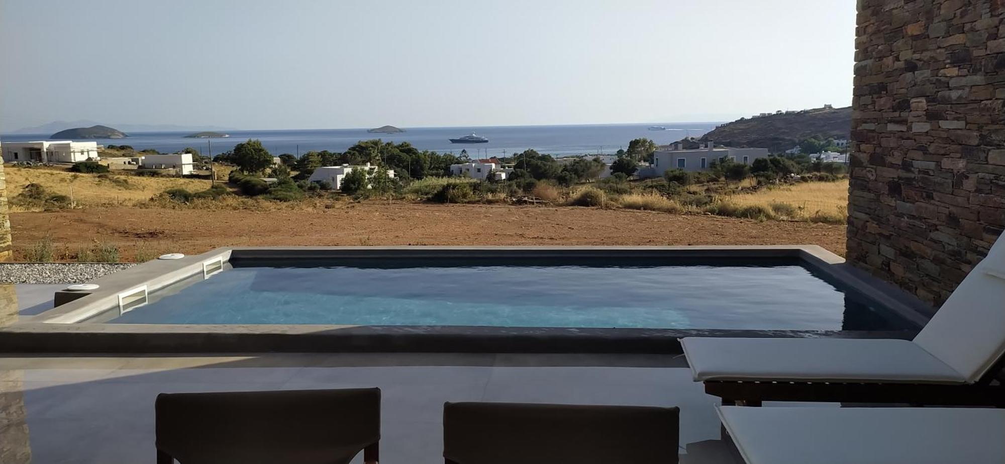 Villa Gray And Blue Andros Town