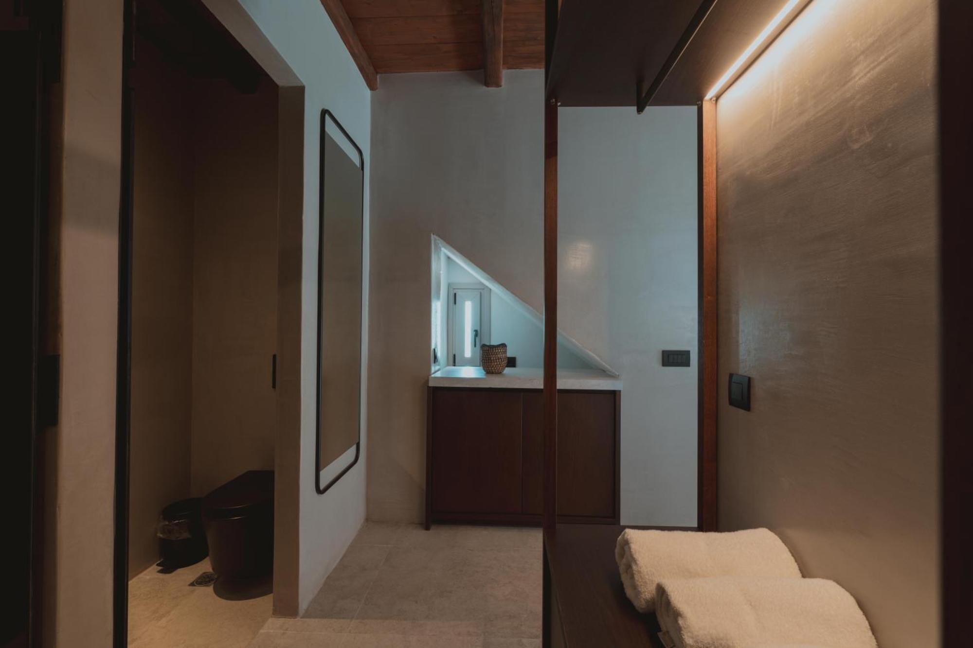 Aparthotel Legends In Town, By Mykonos High