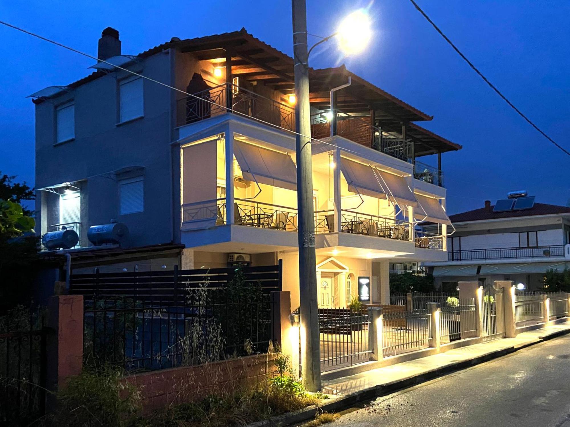 Apartment Posidonia No3 *