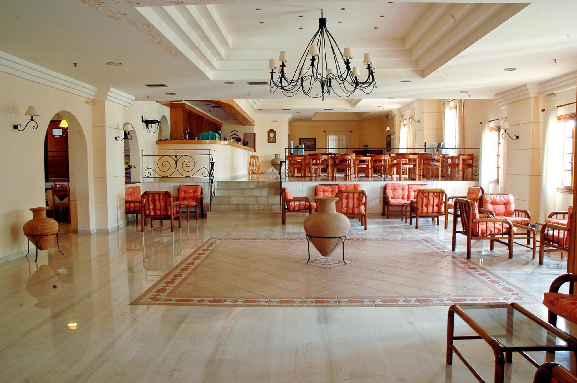 Navarone Hotel Petrochori (Peloponnese)