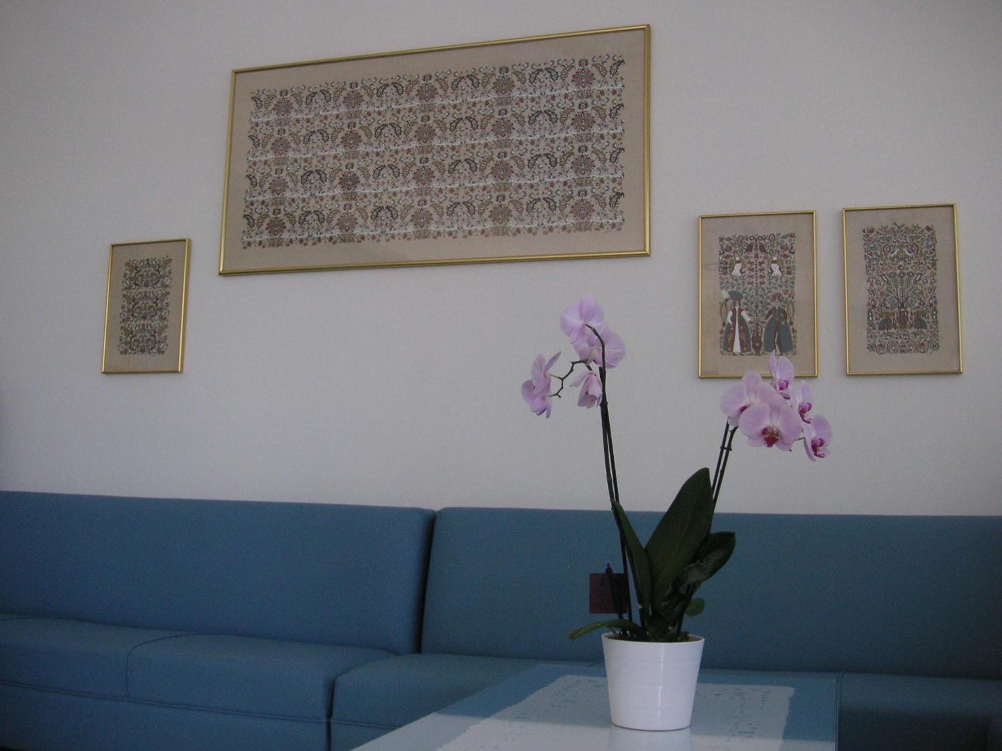 Danae Hotel