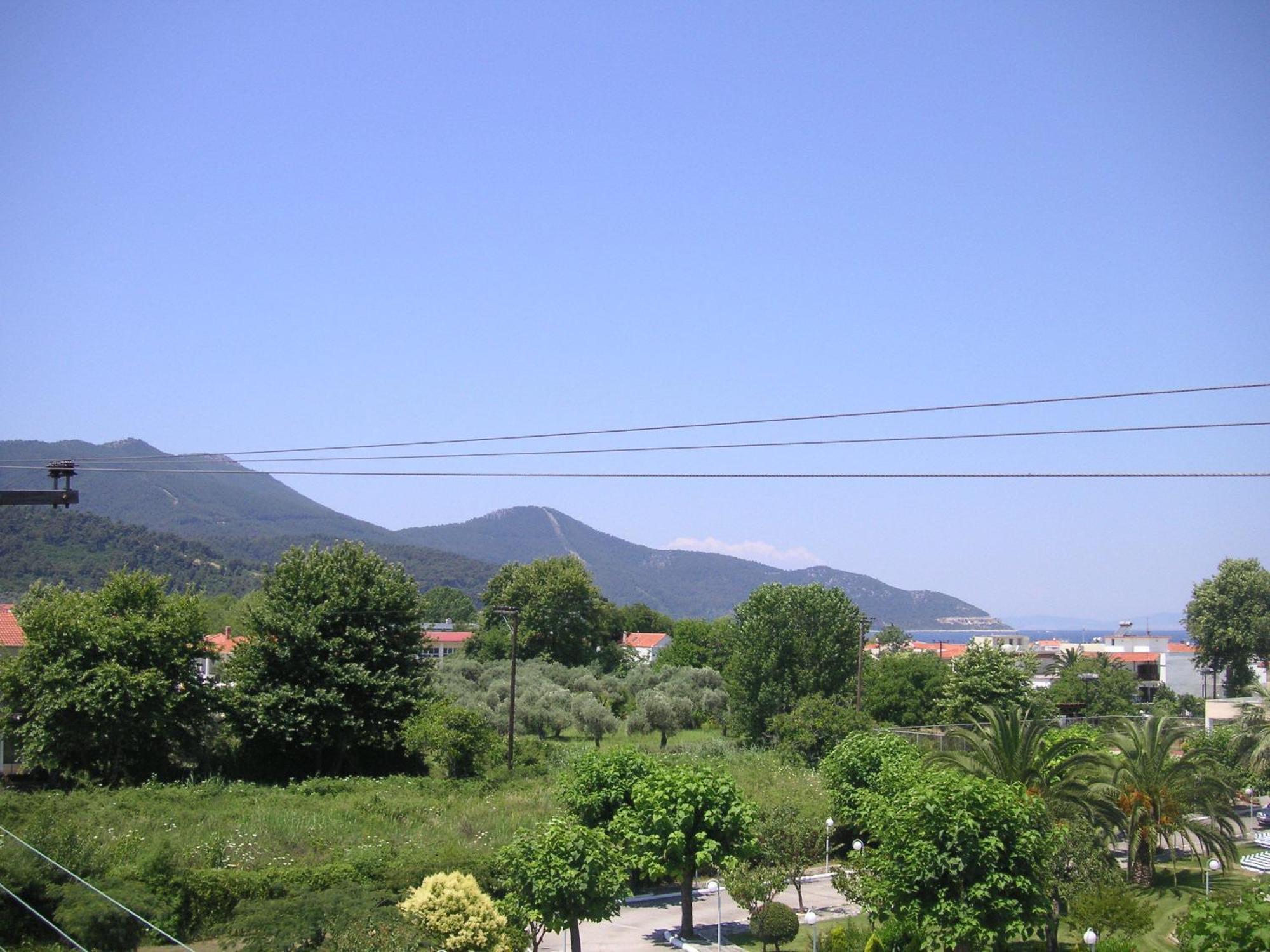 Danae Hotel