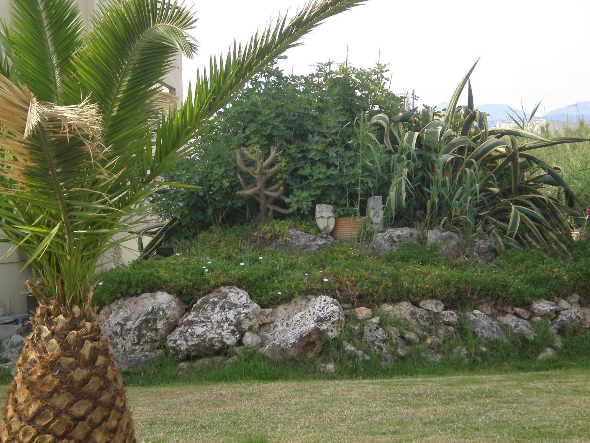 Matzi Aparthotel Gerani (Chania)