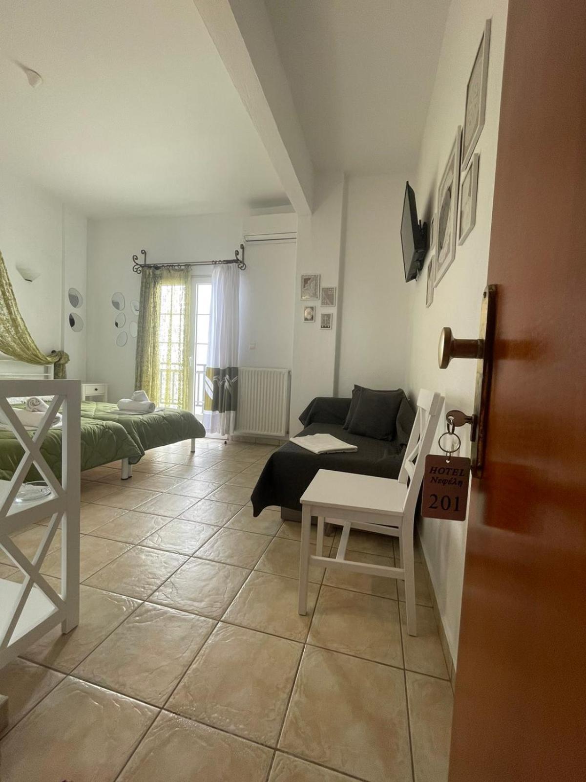 Nepheli 2* Paralia Katerinis