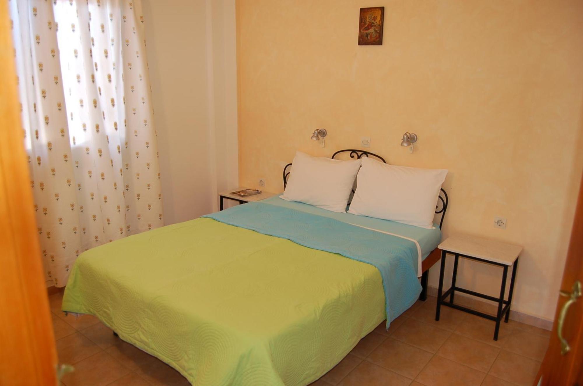 Patras Aparthotel *