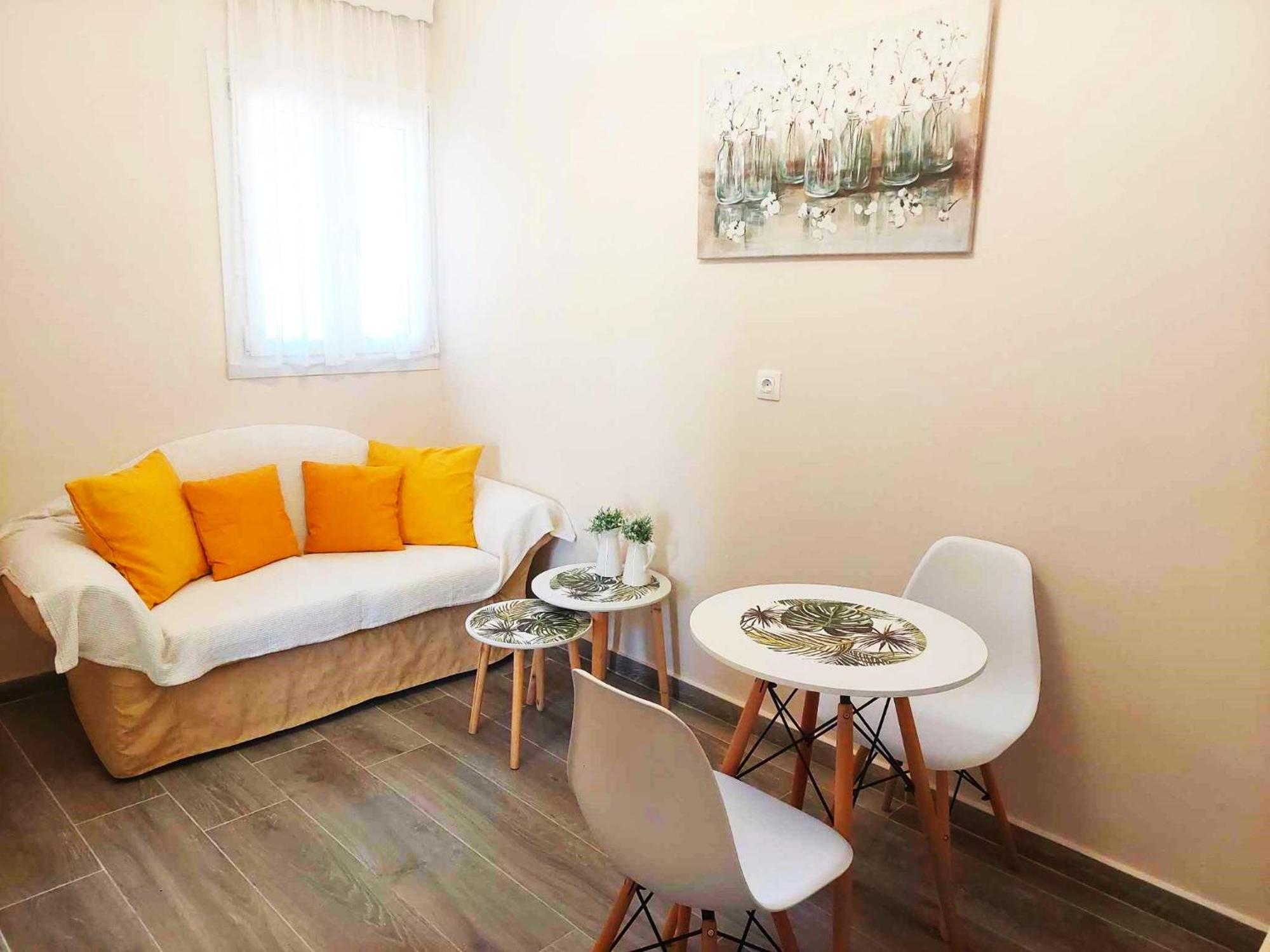 Panayota Apartment *