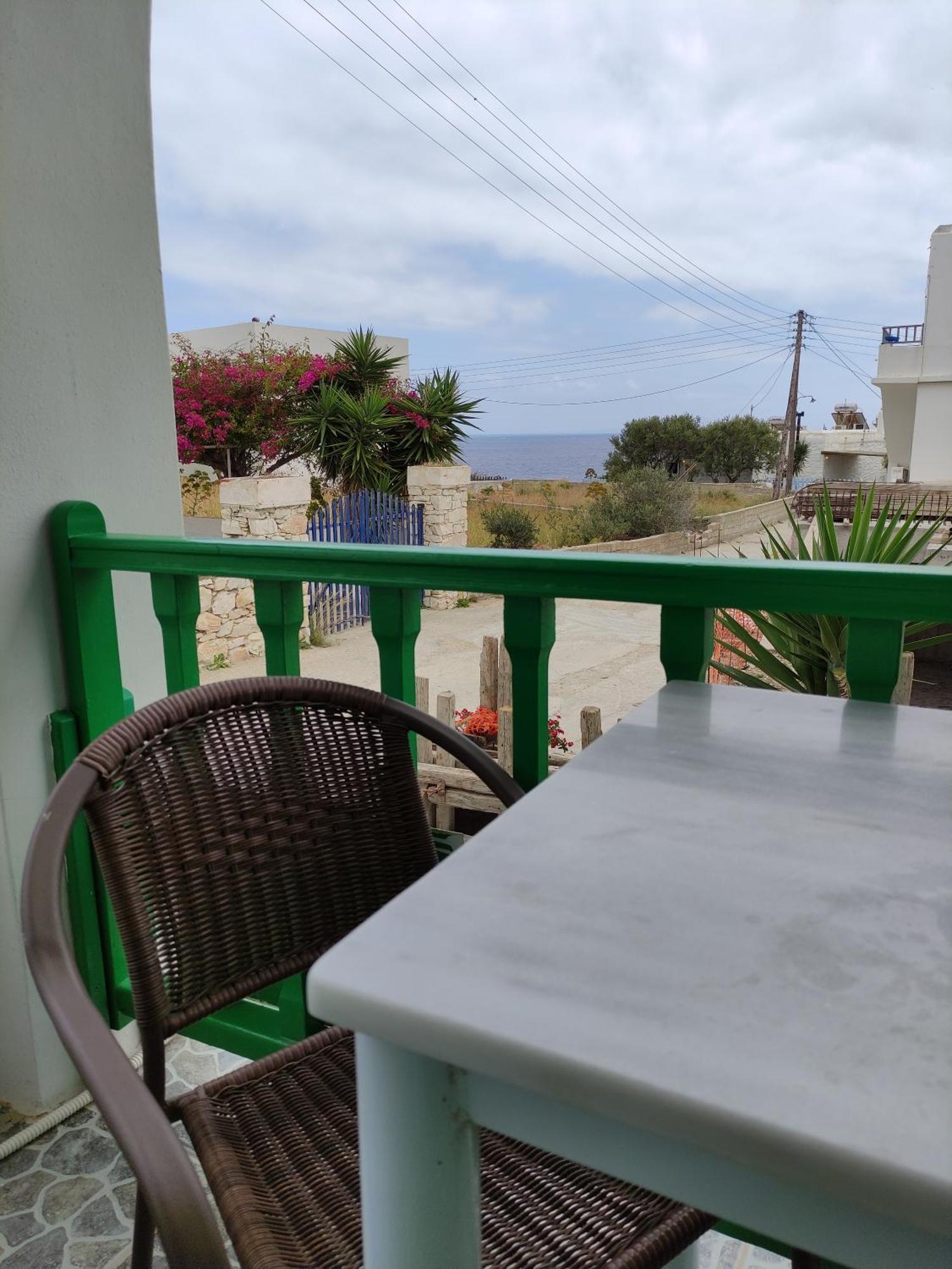 Paradise Garden Paros Apartment *