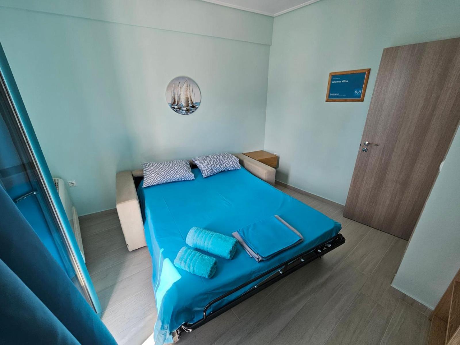 Anemos Aparthotel 3*