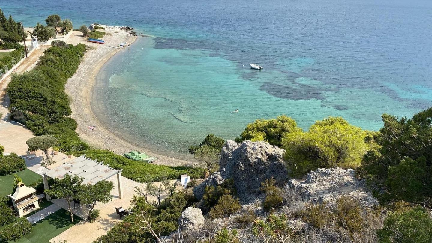 Christina Luxury Vouliagmeni Lake