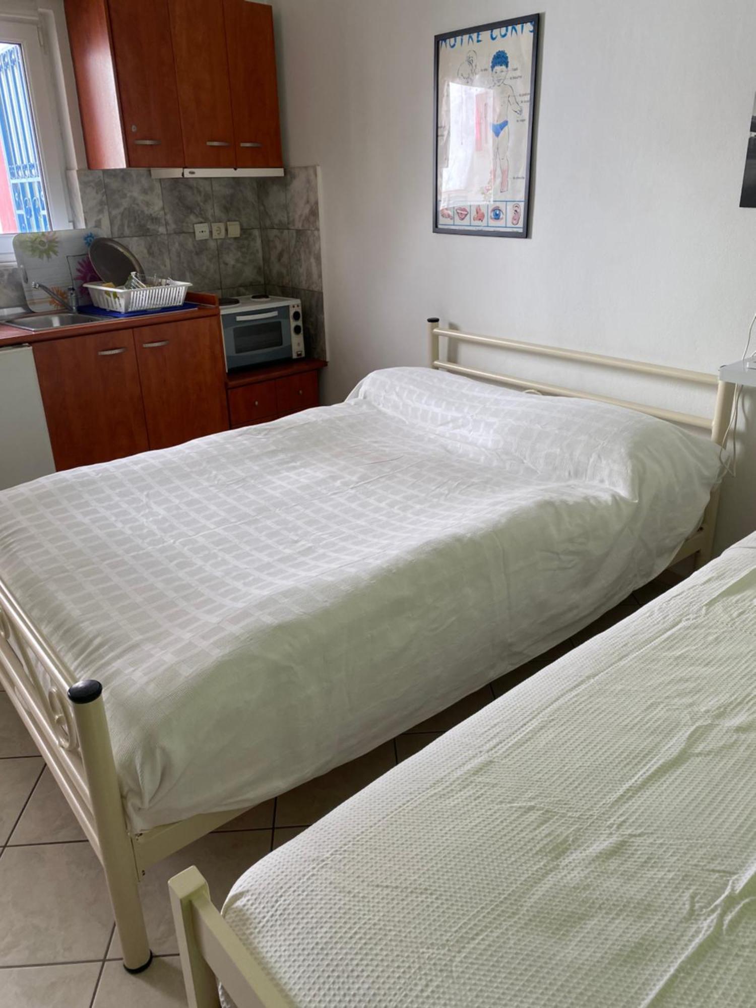 Apartment Maria's Roomstudios Flats To Let Seaside Heart Chantzara Spyropoulos Igoumenitsa
