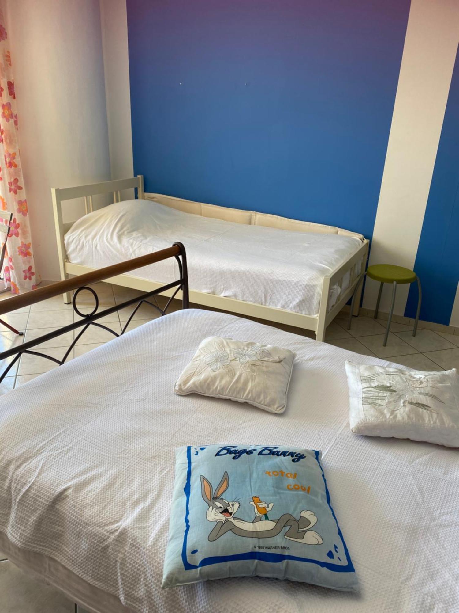 Maria's Roomstudios Flats To Let Seaside Heart Chantzara Spyropoulos