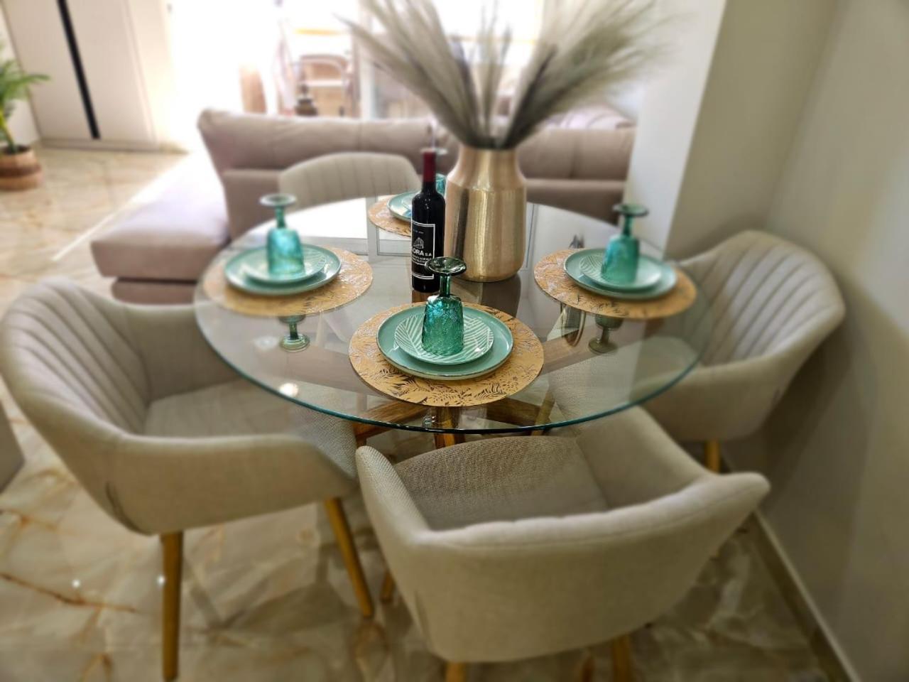 Agora Luxury 9