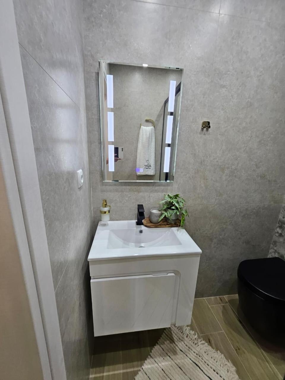 Agora Luxury 9 Loutraki (Corinthia)