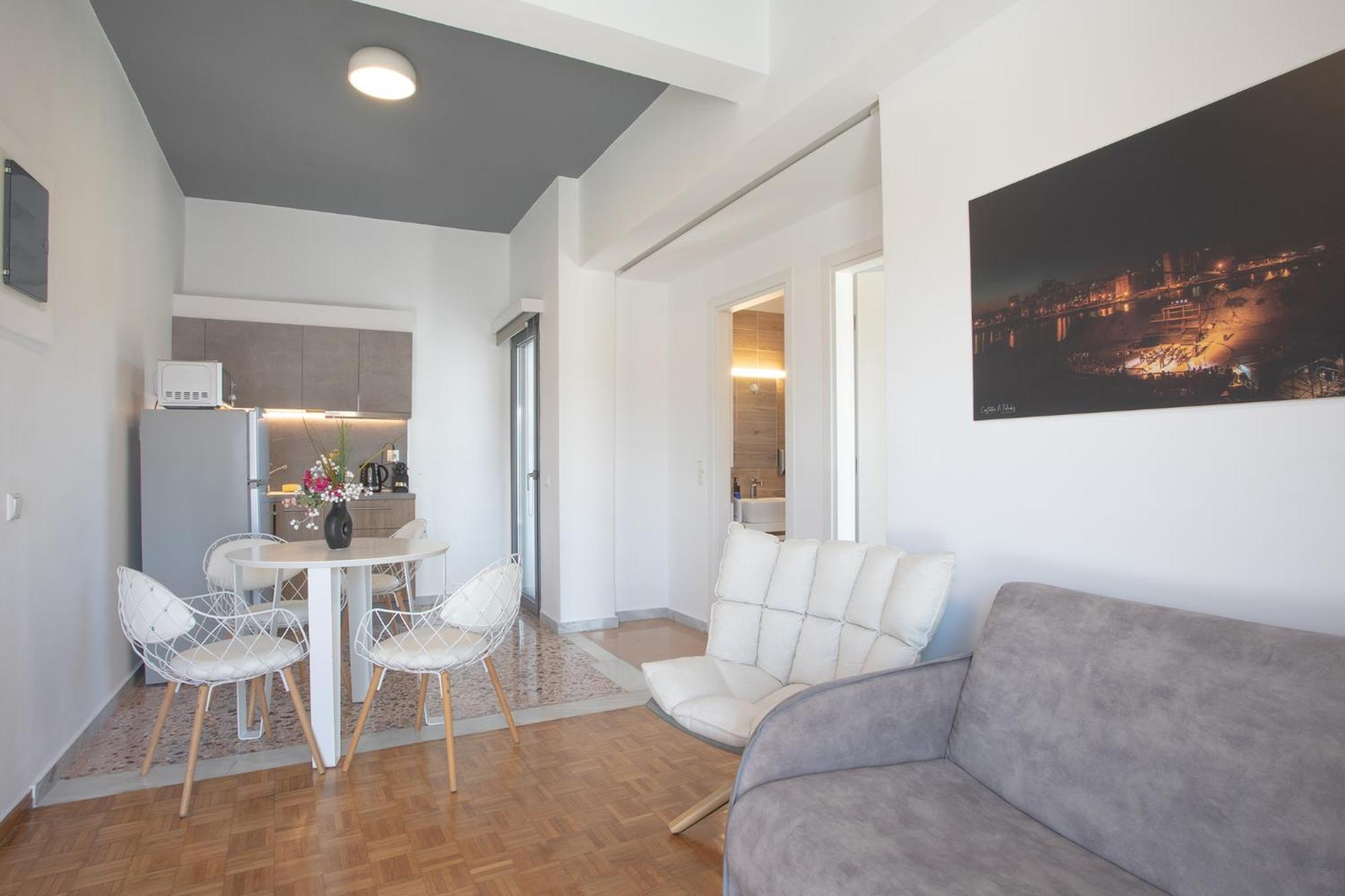 Aonia Luxurious Modern Boutique Chalkida