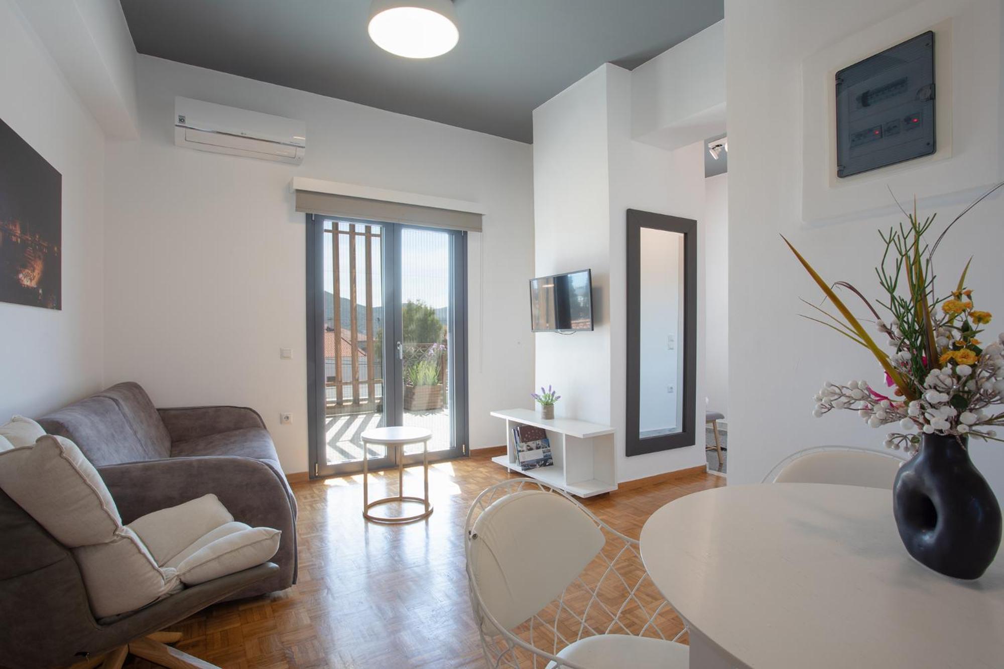 Aonia Luxurious Modern Boutique Apartment *