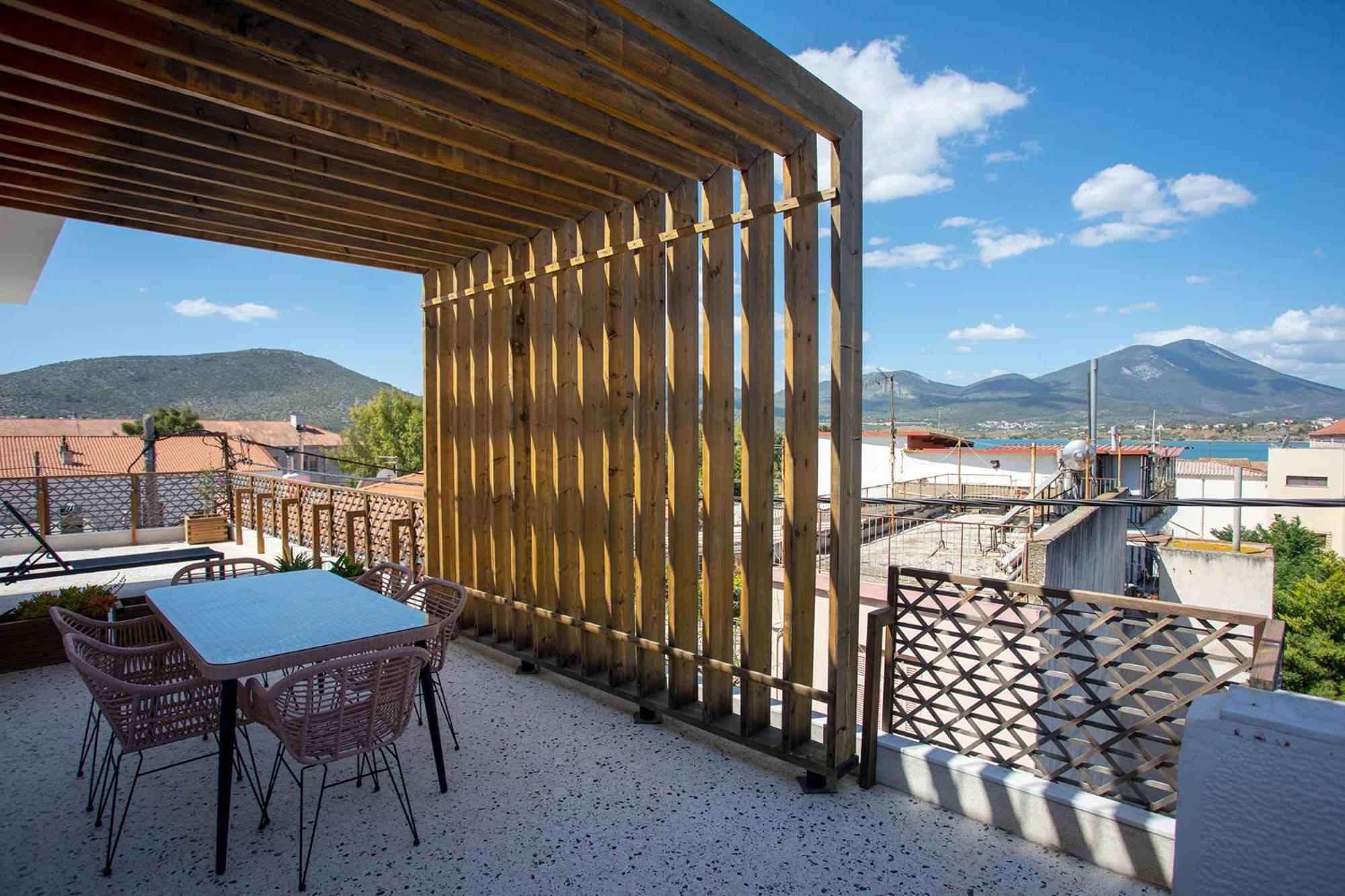 Aonia Luxurious Modern Boutique Apartment Chalkida