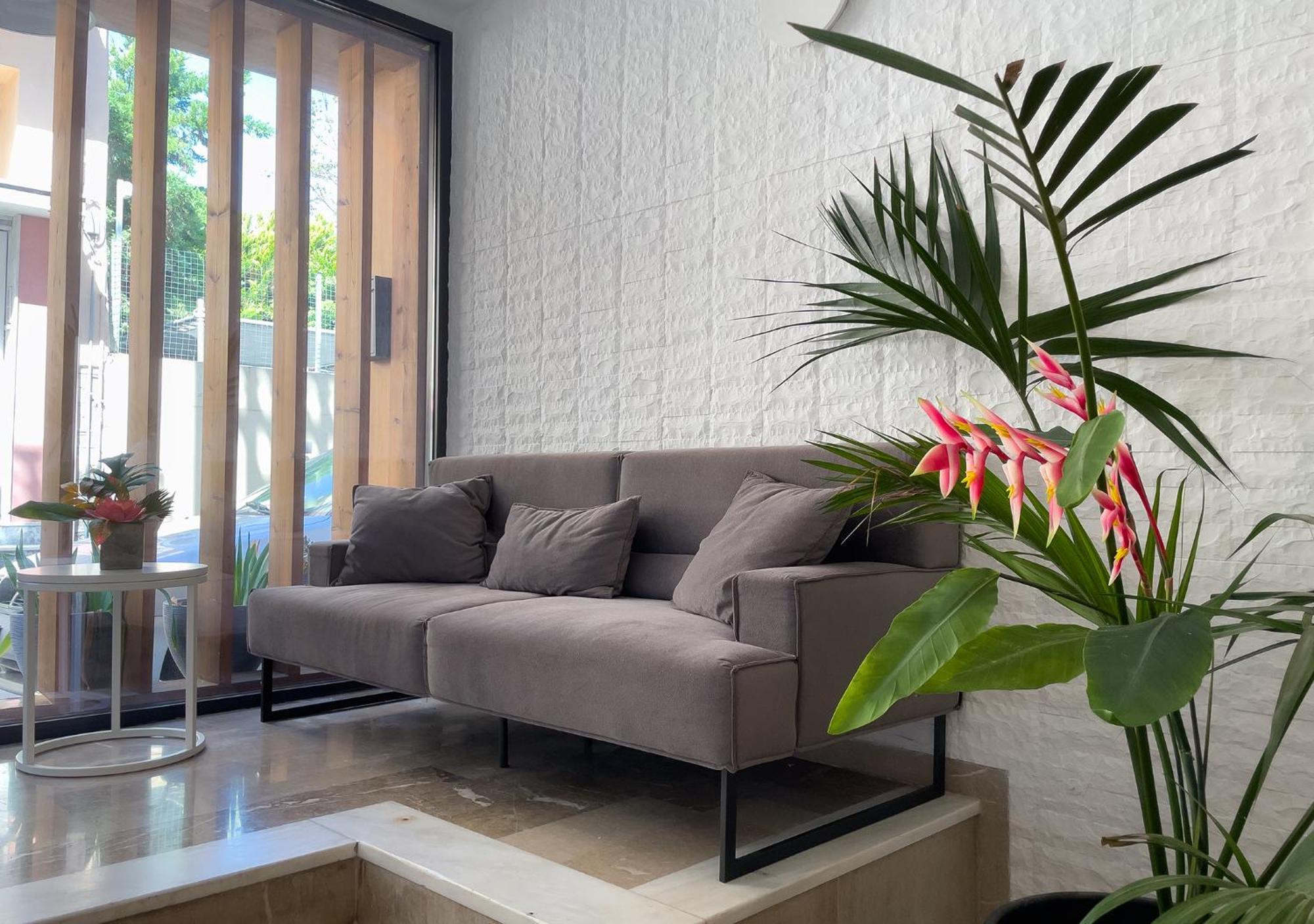 Aonia Luxurious Modern Boutique Apartment *