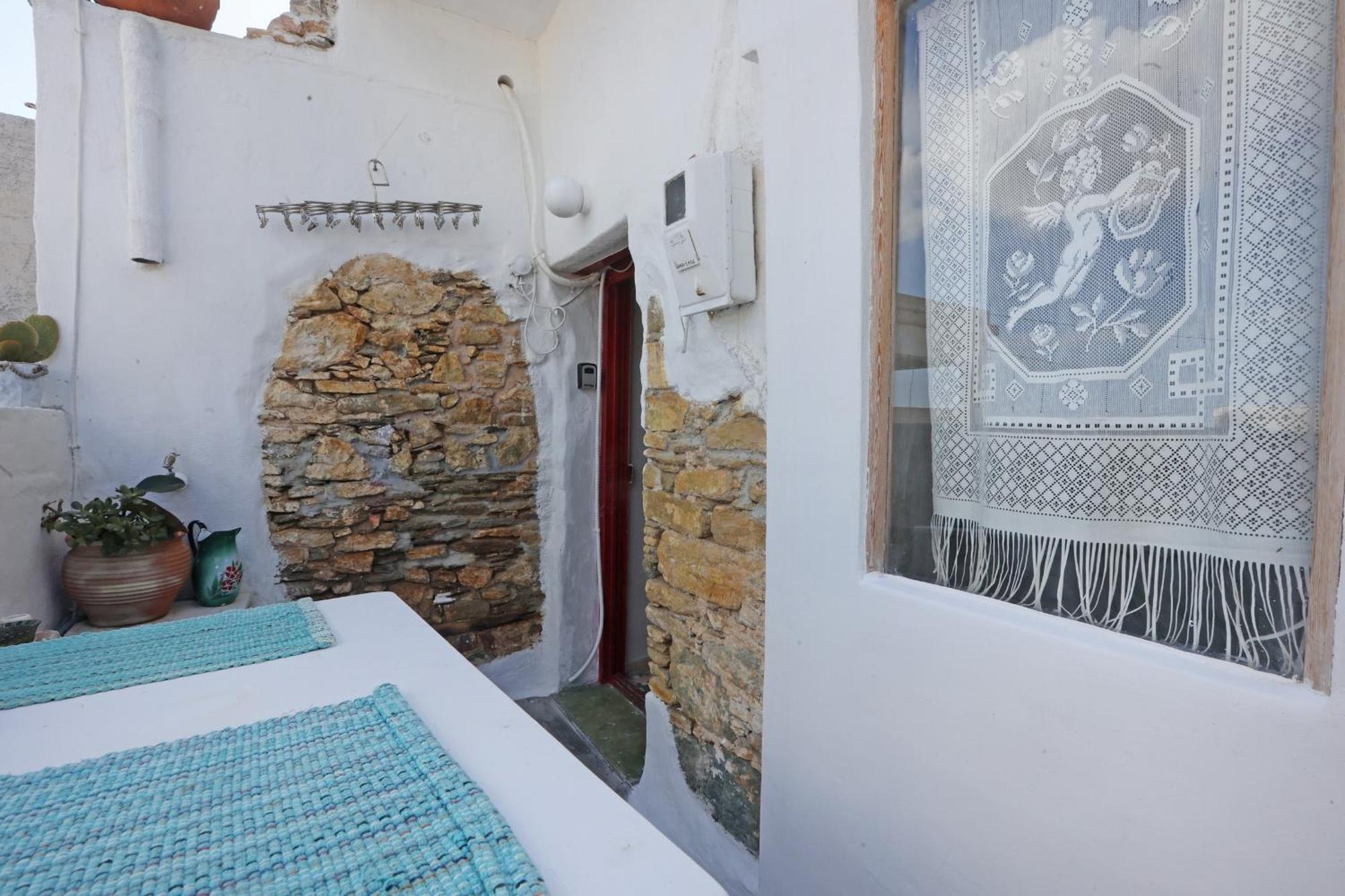 Artistic Cycladic House Holiday home Ano Syros