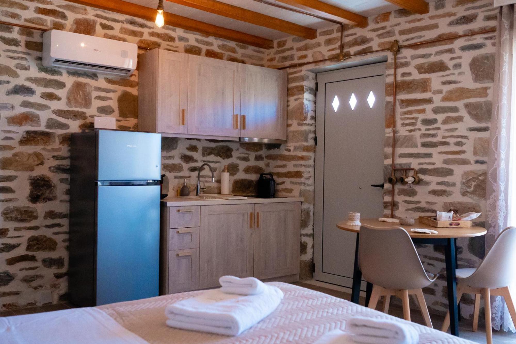 Epithea Keli Apartment