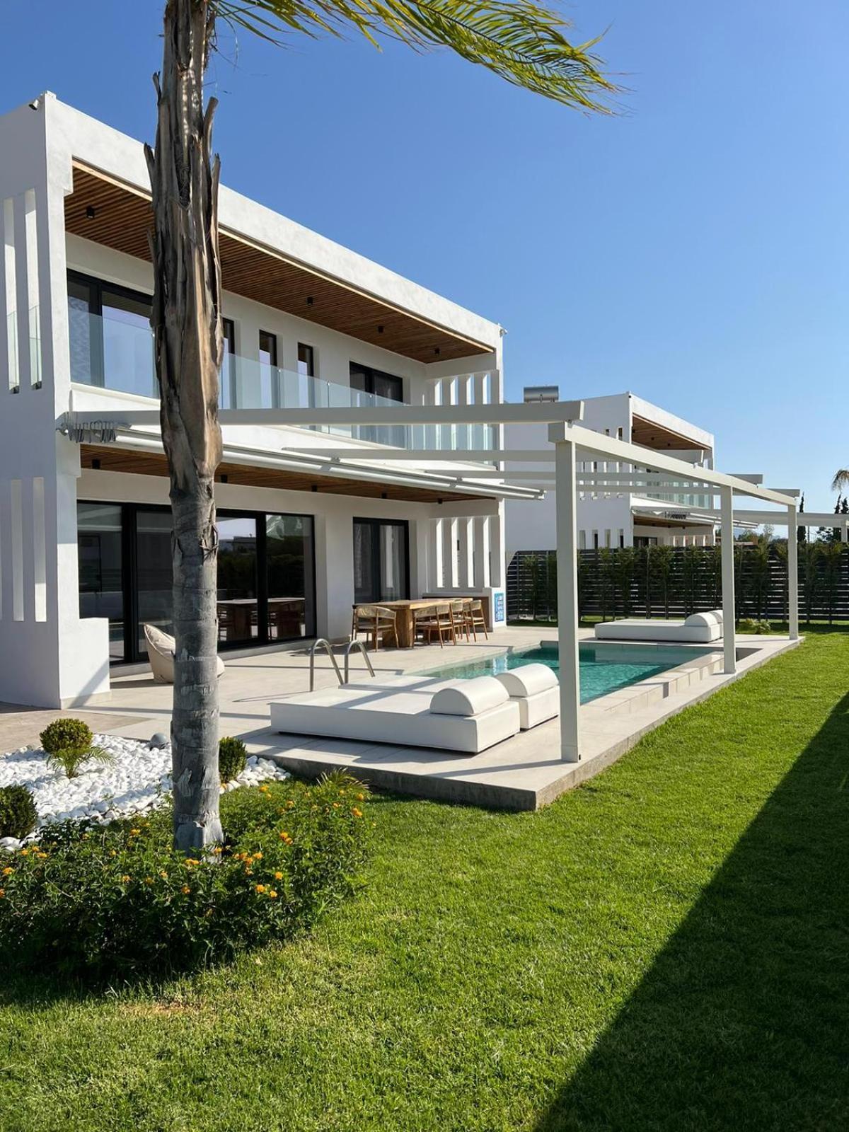 Villa D&r Boutique D Gennadi