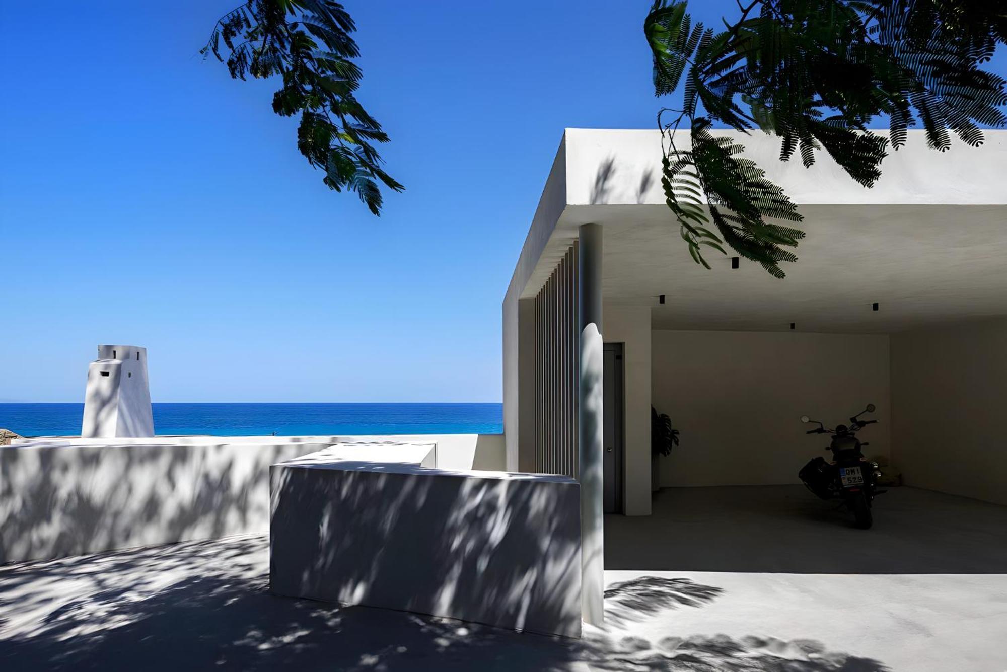 Opsis Villas, A Waterfront & Architectural Retreat Villa *