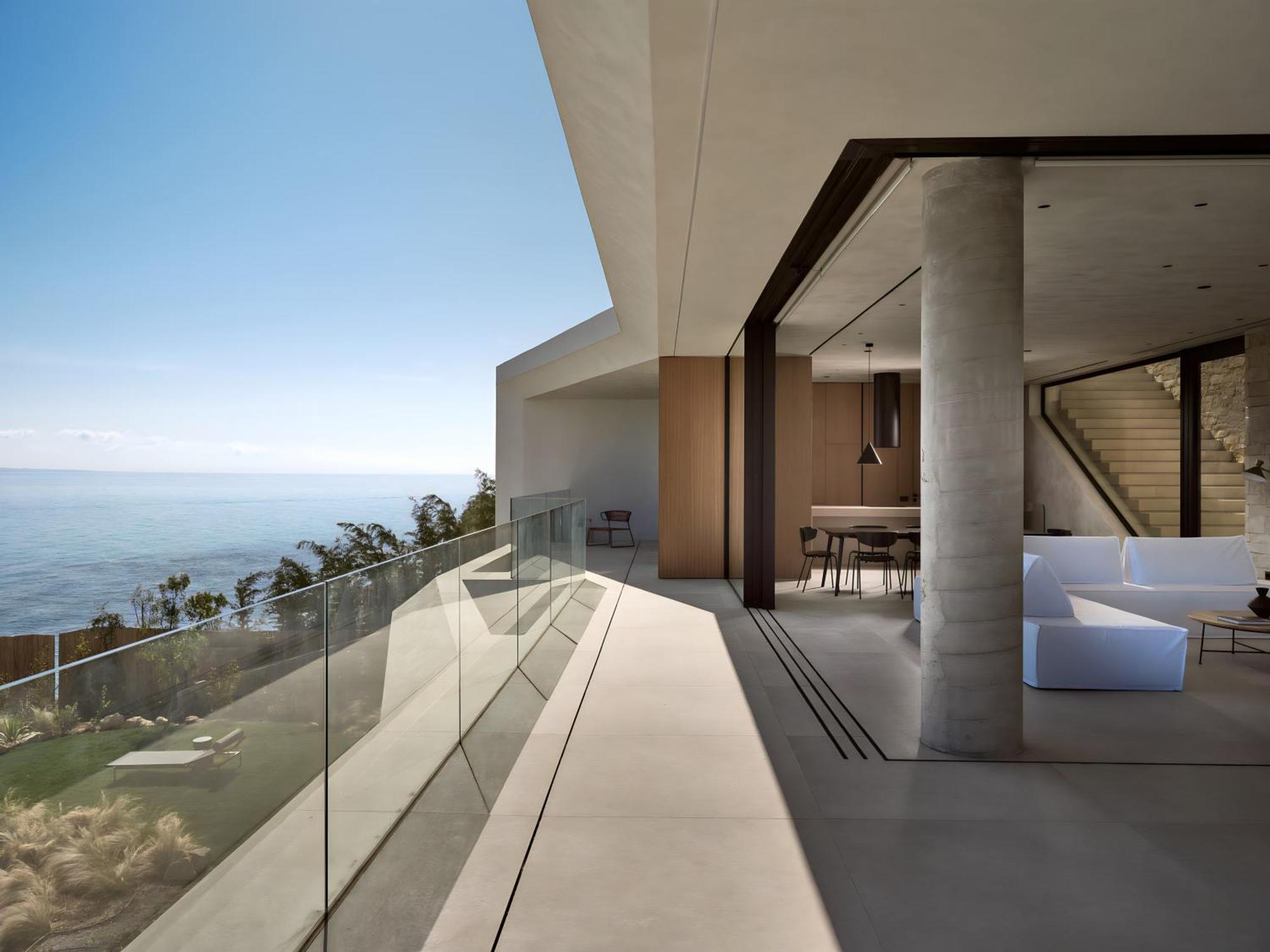 Opsis Villas, A Waterfront & Architectural Retreat