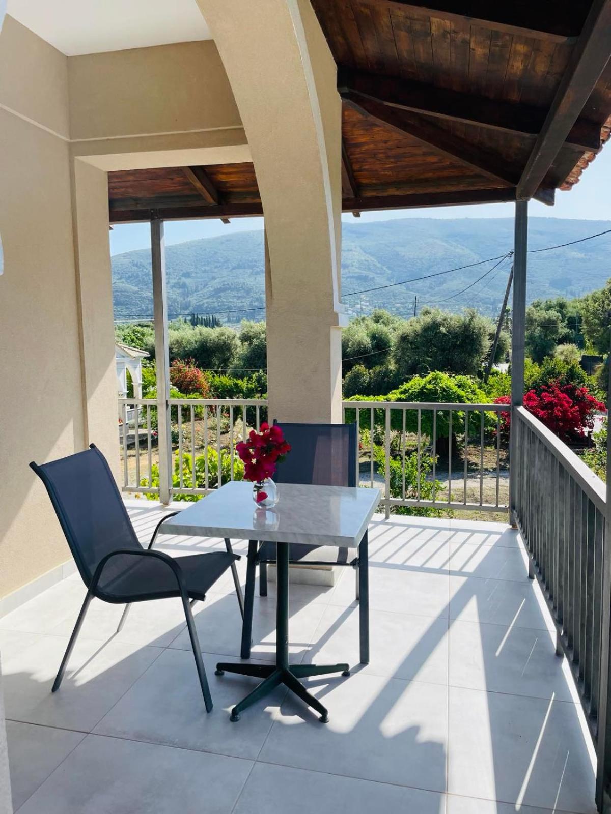 Apartment !!new!! Andriana's 3-bedroom Countryside Retreat Pandokrator